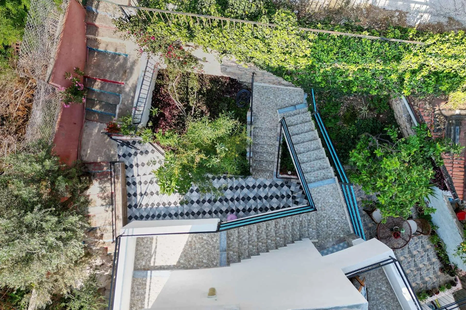 Garden in CARETTA PANSİYOn