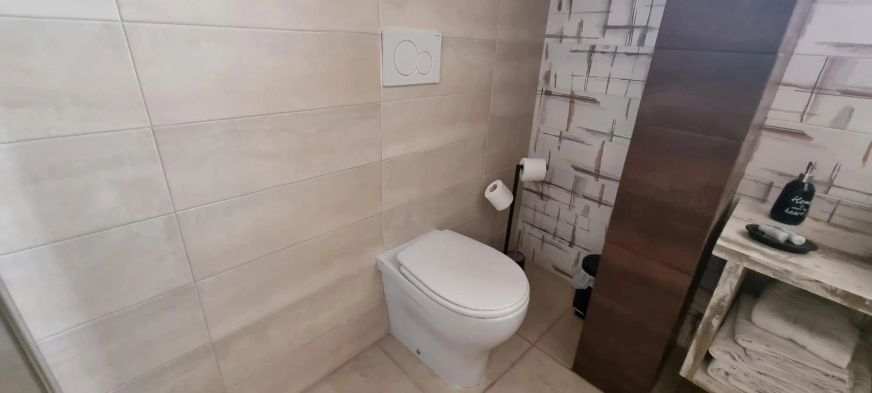 Bathroom in B&B VIA NAPOLI LEVERANO