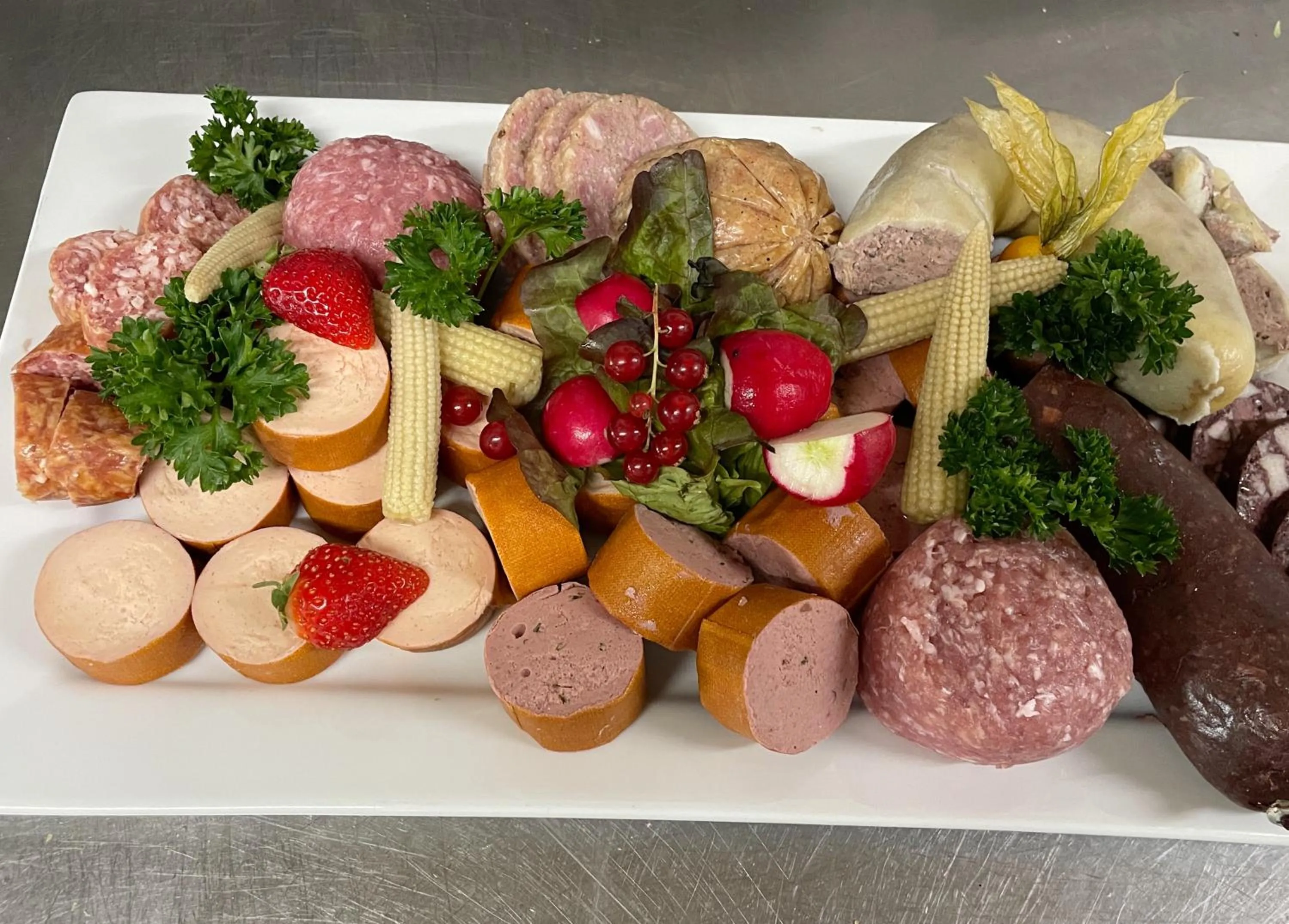 Breakfast in REGIOHOTEL Leipzig West - #Frühstücksbuffet #TopPreisLeistung #FreeParking #Wallbox