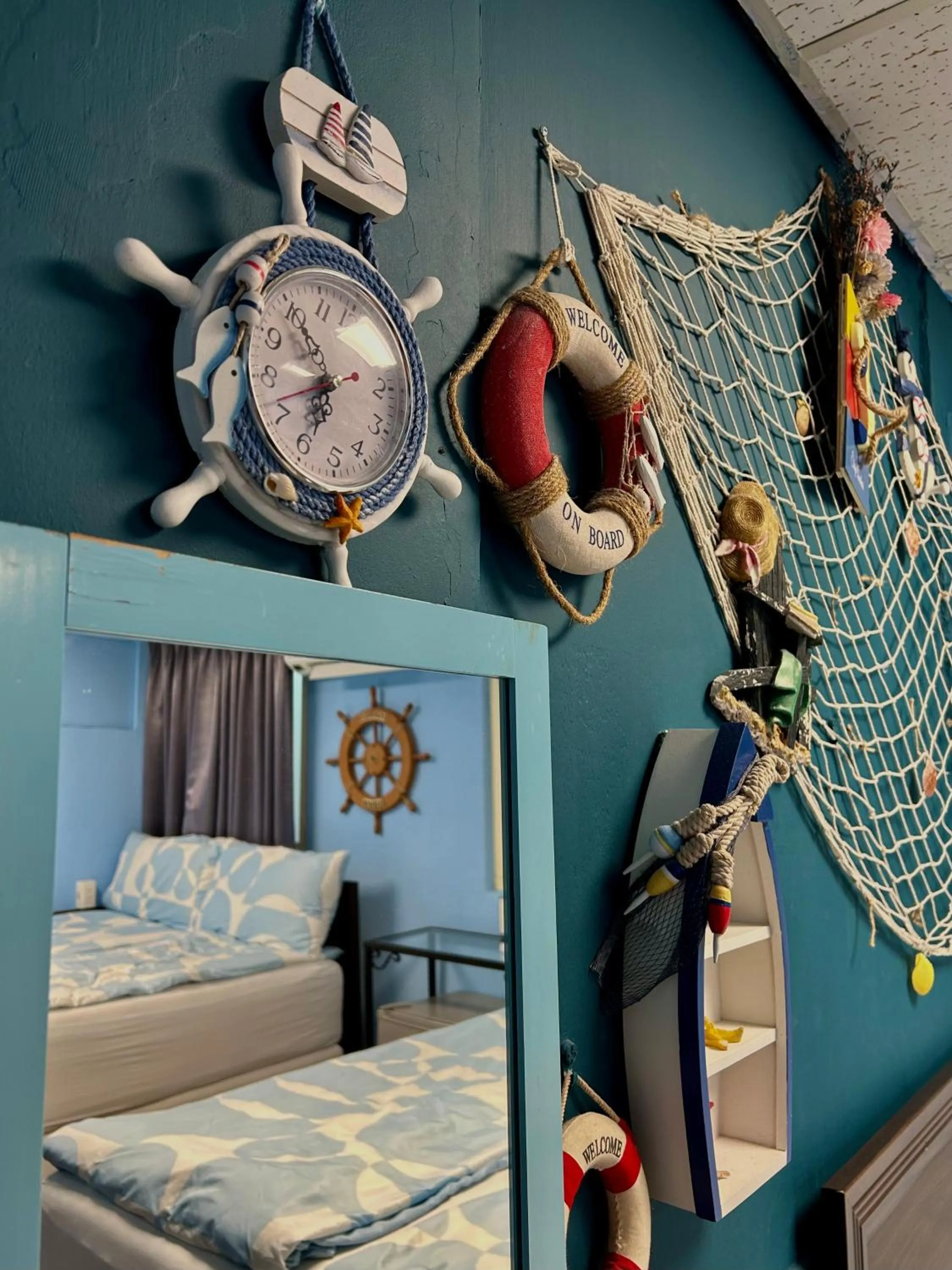 Photo of the whole room, Bed in Taipei Triple Tiger Inn