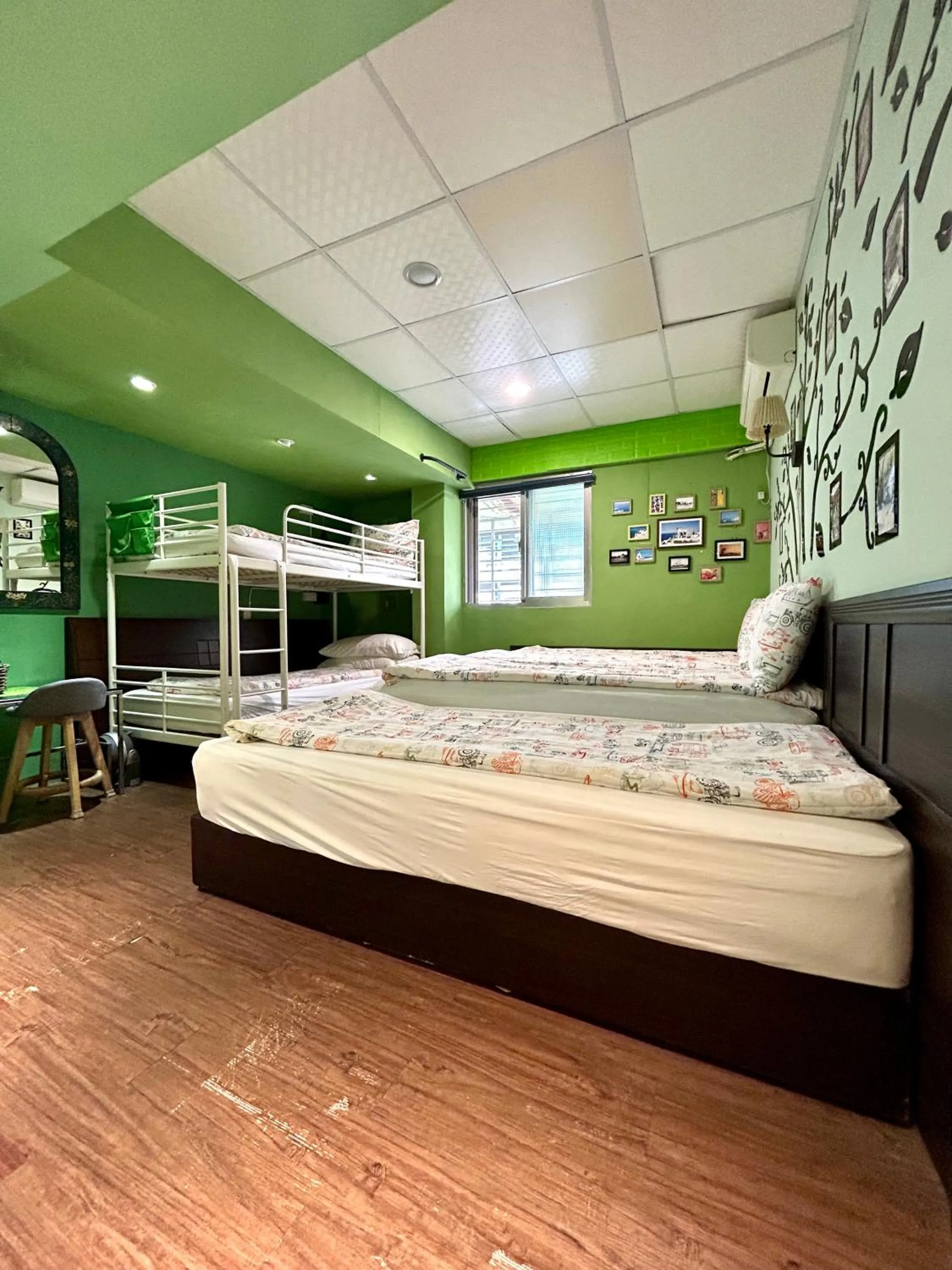 Bedroom, Bed in Taipei Triple Tiger Inn