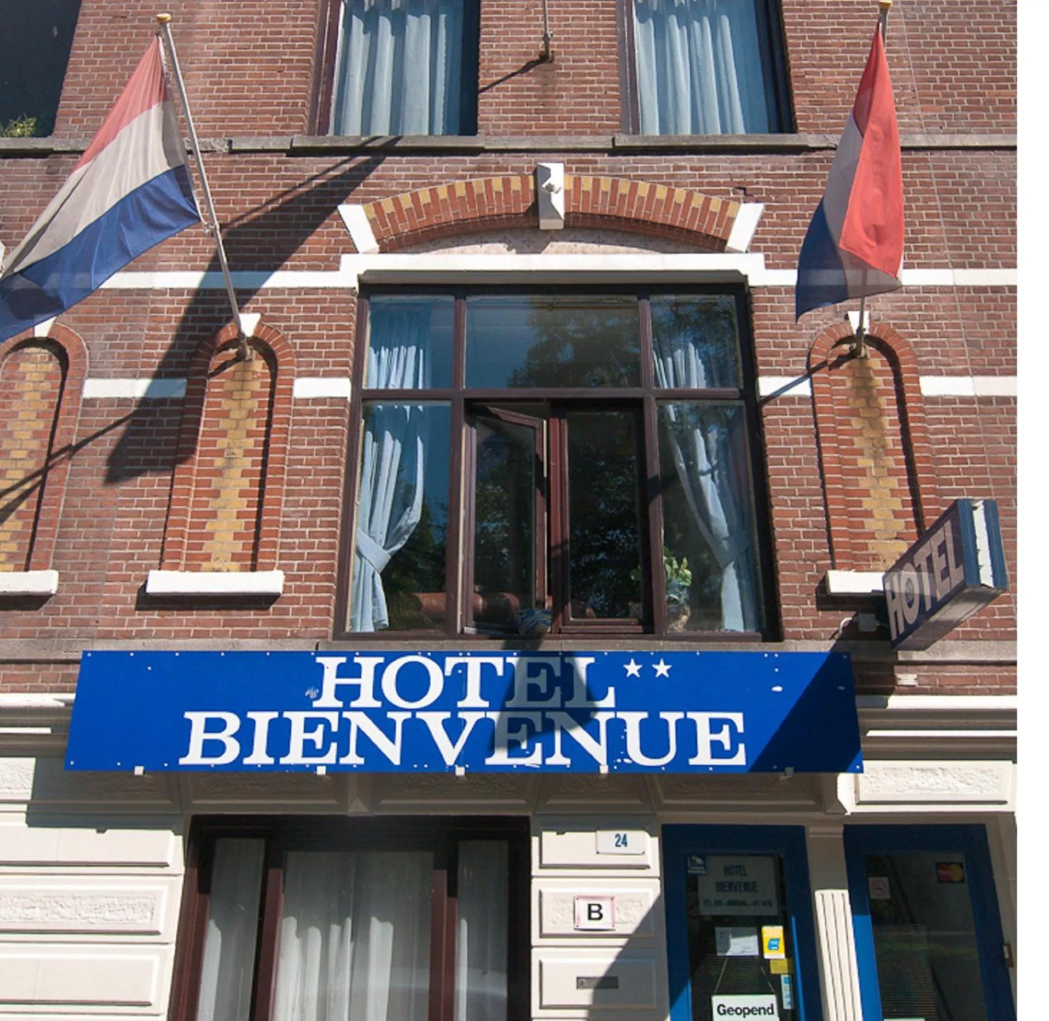 Facade/entrance in Hotel Bienvenue
