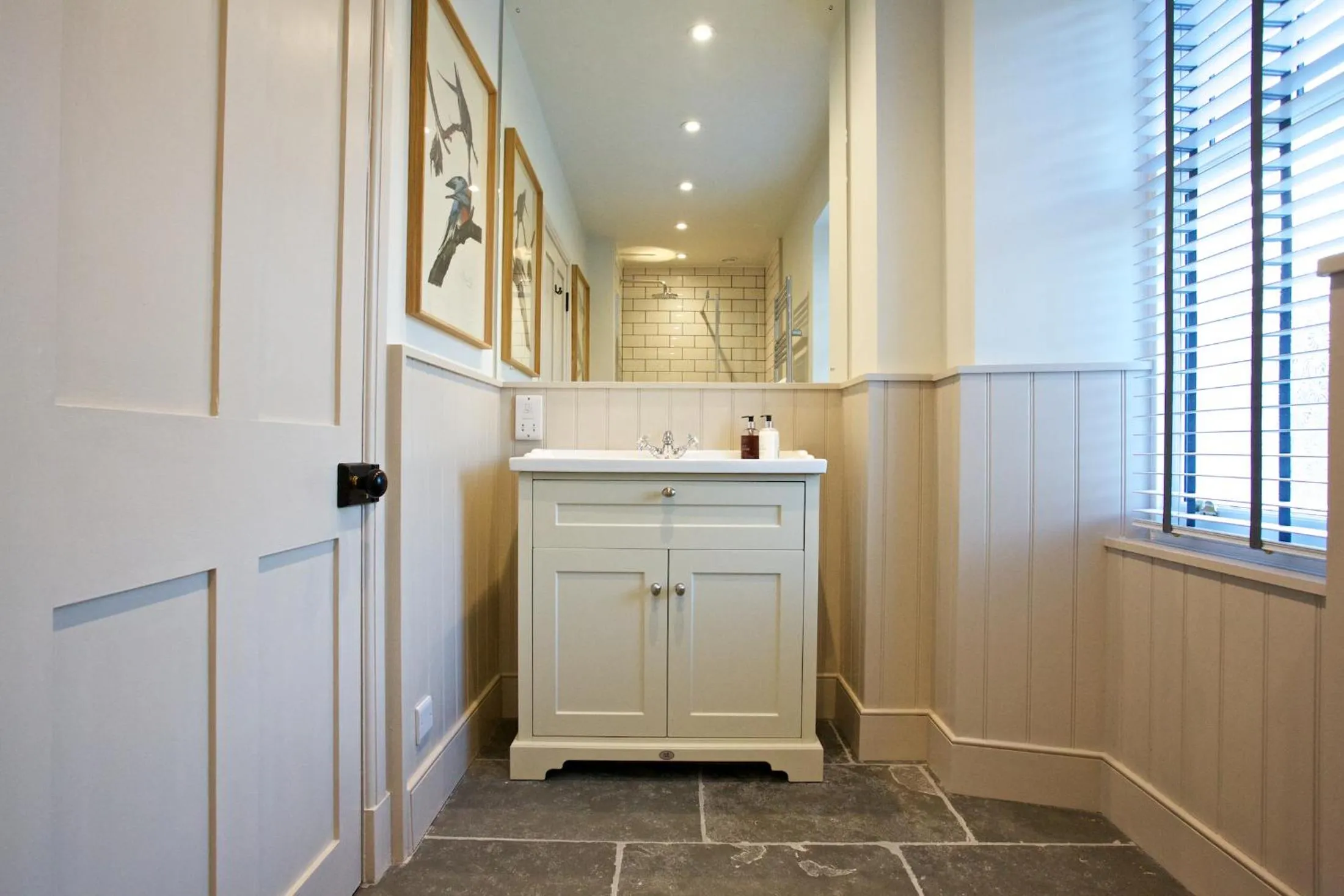 Bathroom in Ross Lodge