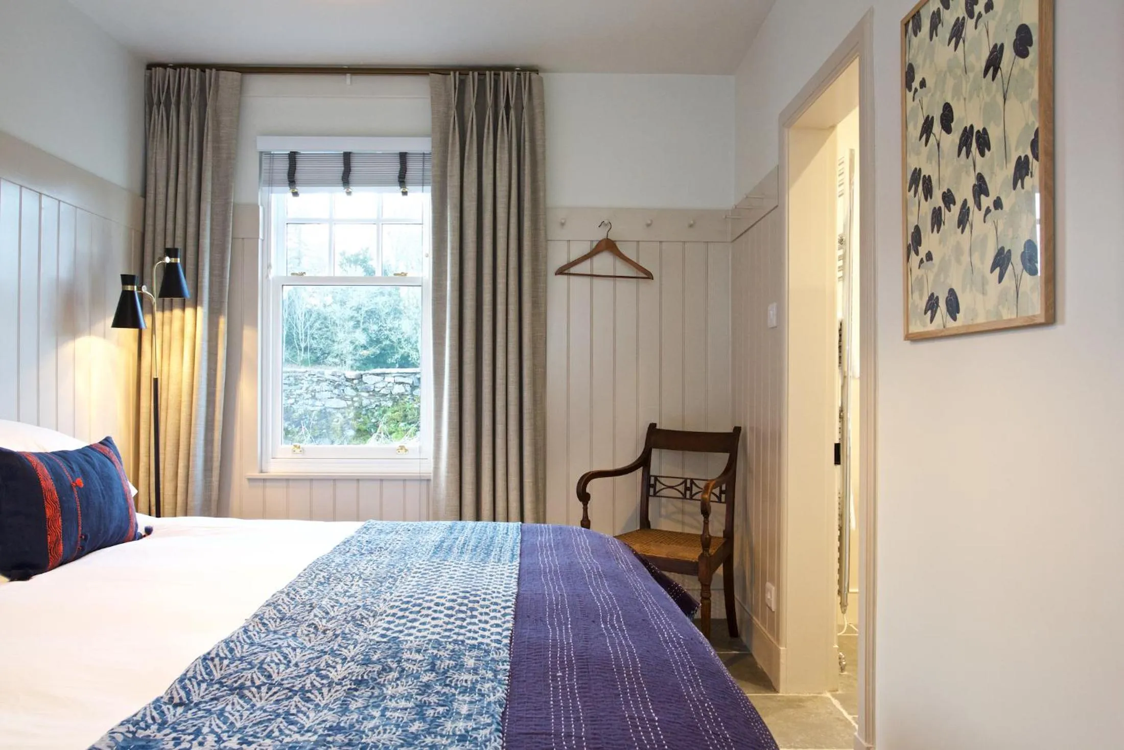 Bedroom, Bed in Ross Lodge