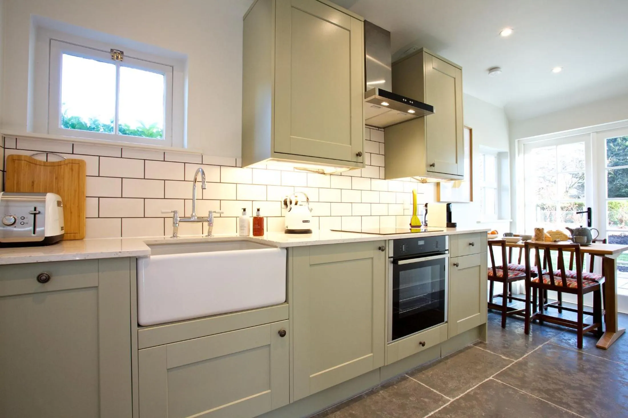 Kitchen or kitchenette in Ross Lodge