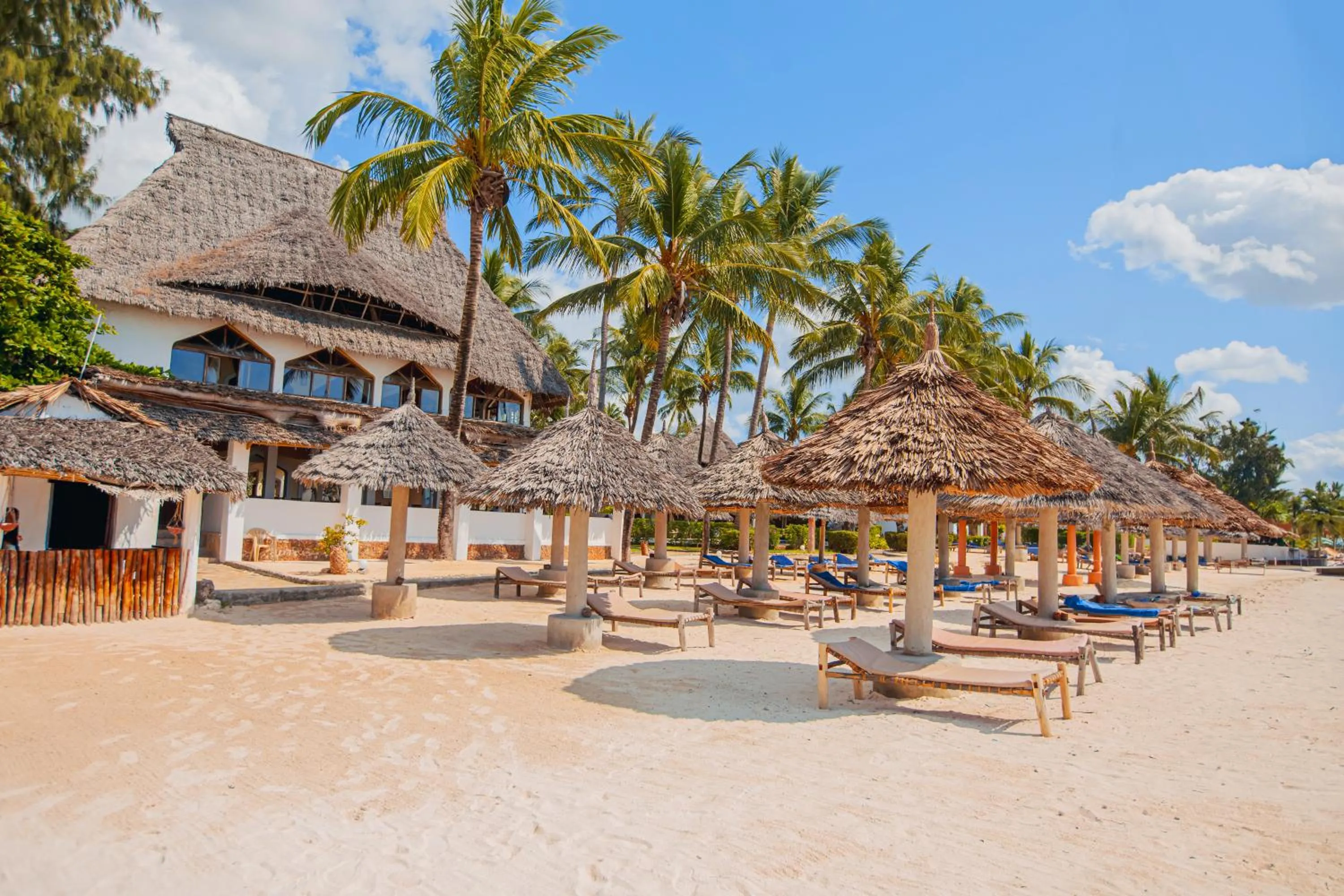 Beach in AHG Waridi Beach Resort & SPA