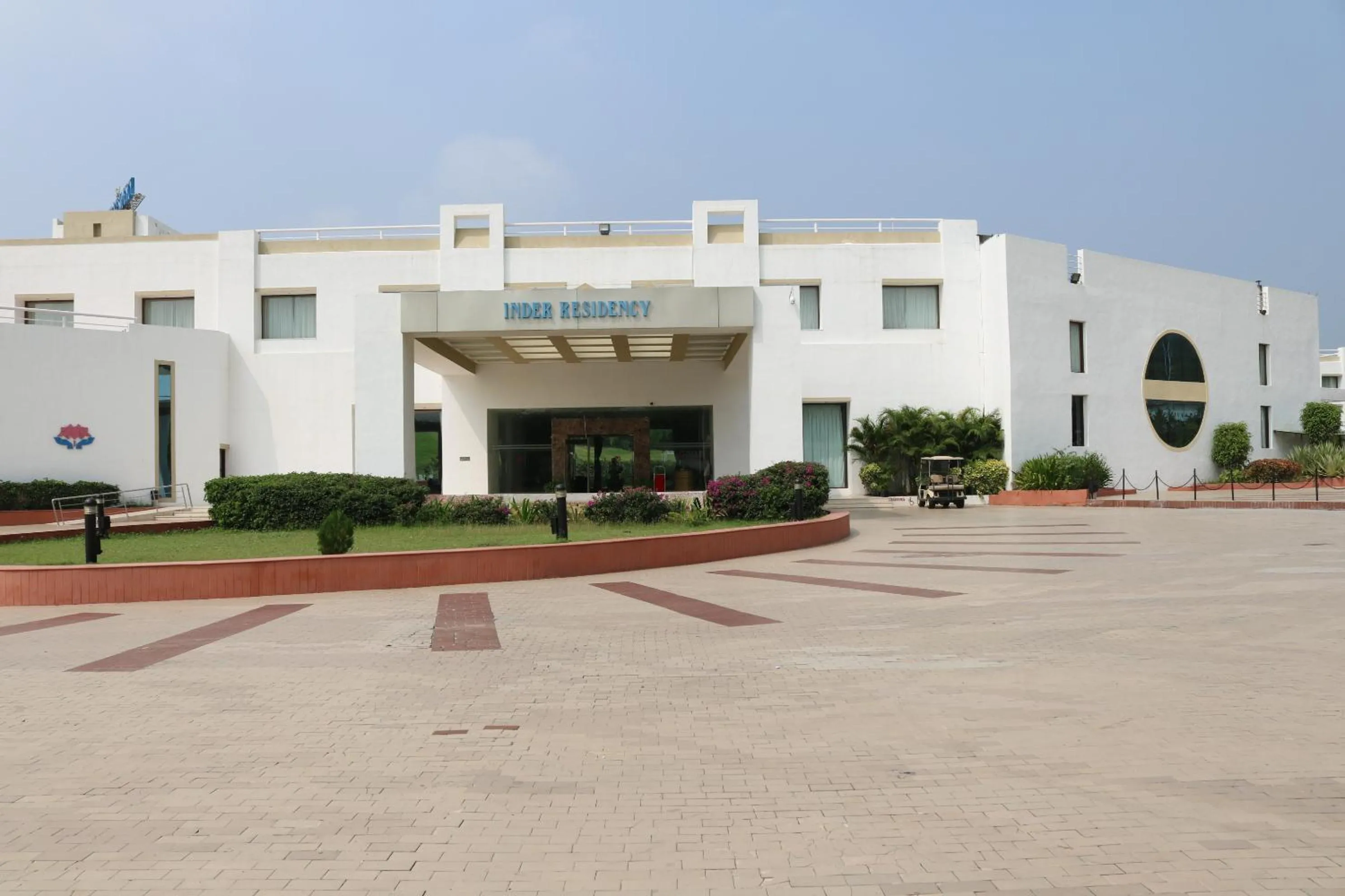 Facade/entrance in Inder Residency Resort & Spa Udaipur