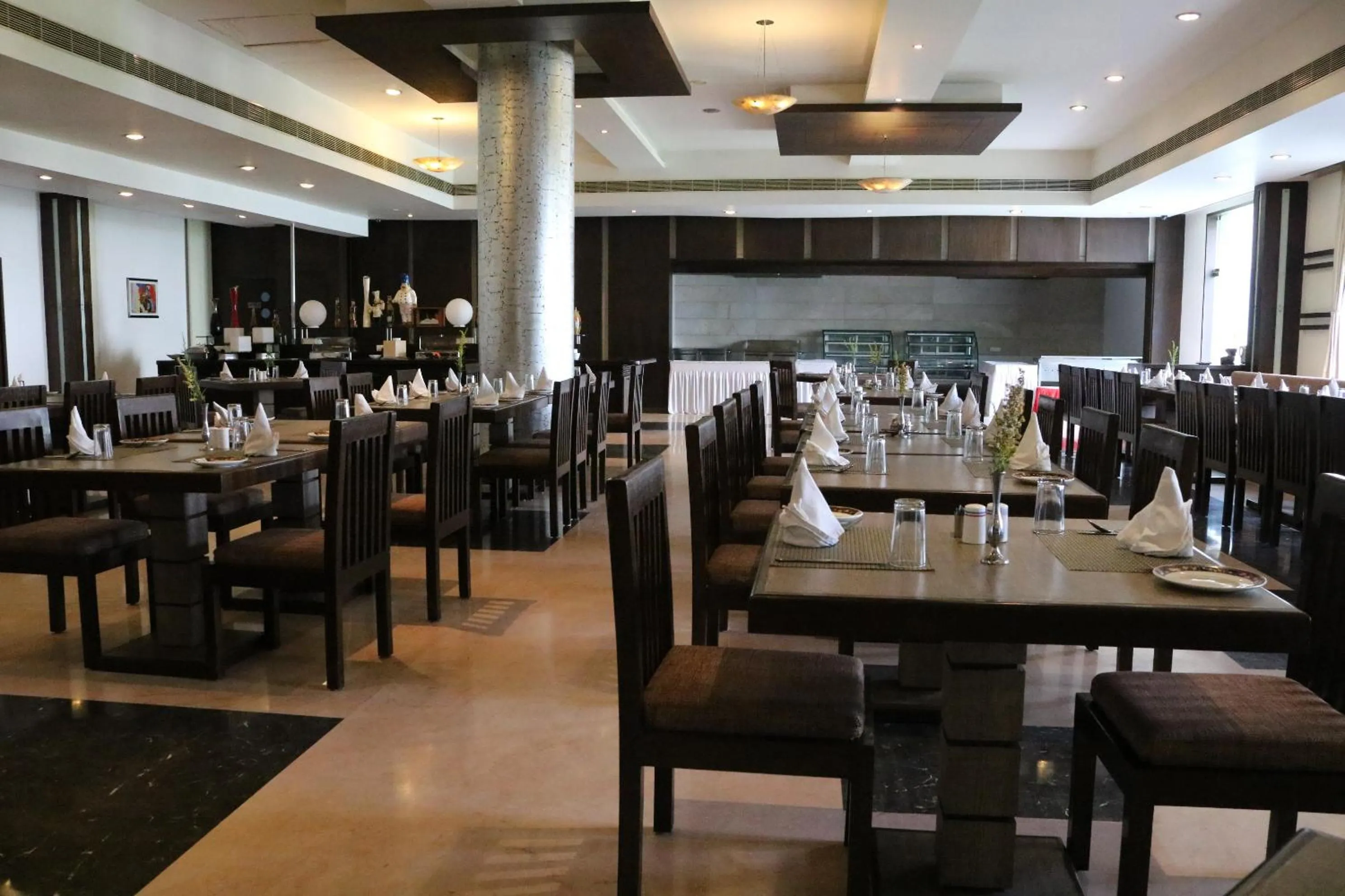 Restaurant/places to eat in Inder Residency Resort & Spa Udaipur