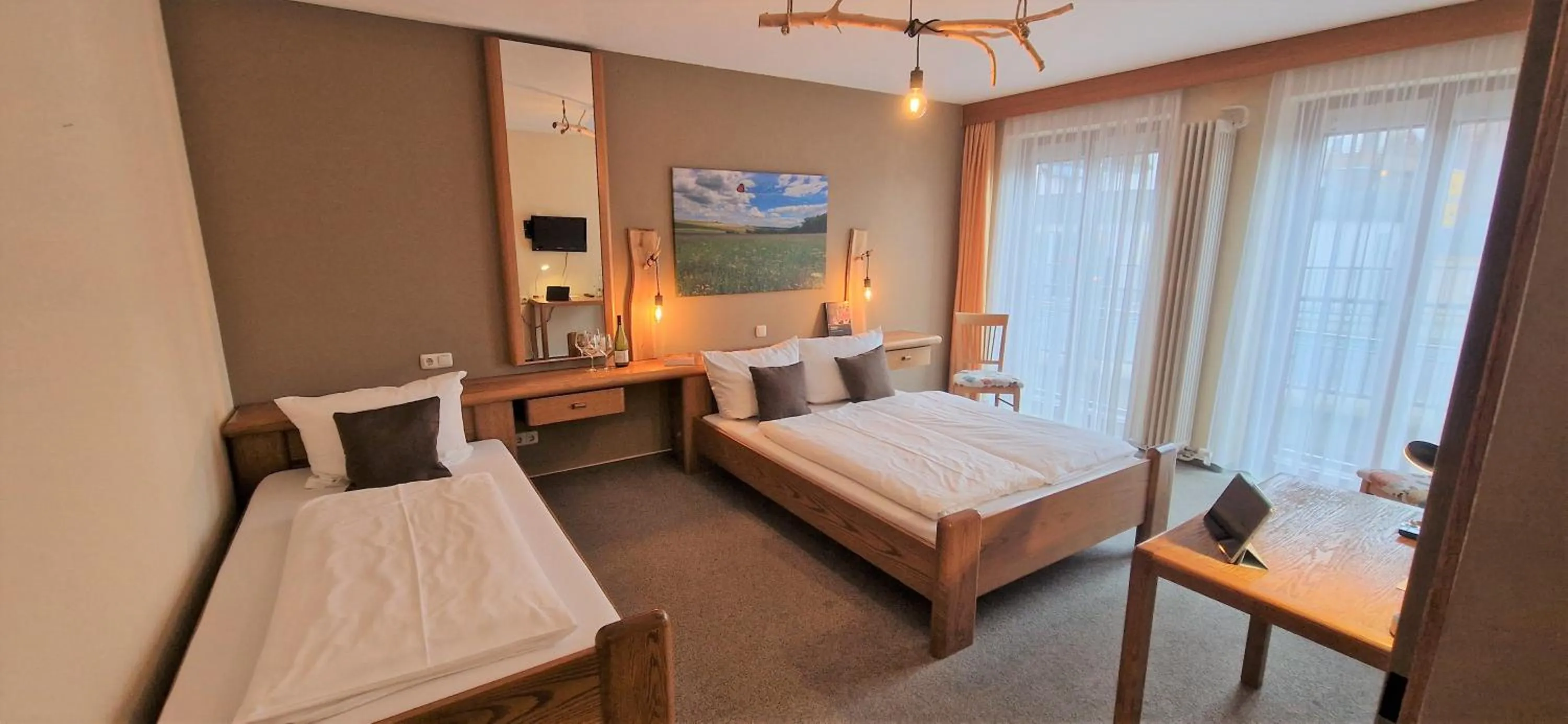 Bed in Hotel Goldenes Fass