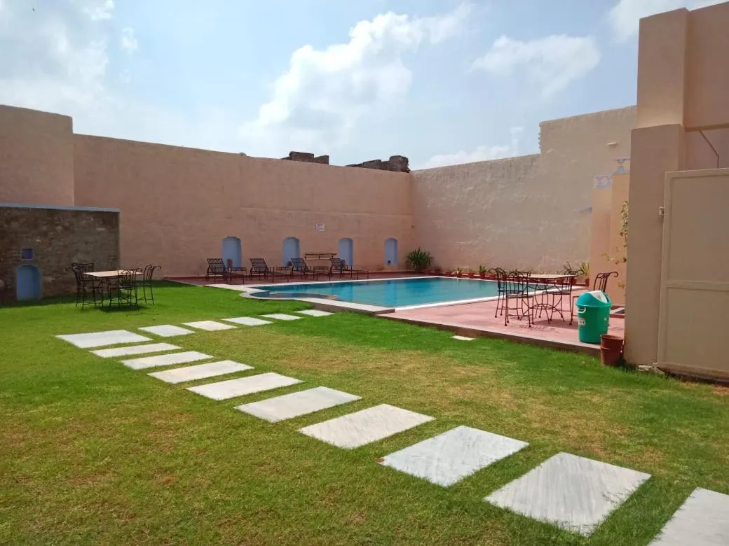 Swimming pool in Castle Khandela A Heritage Castle