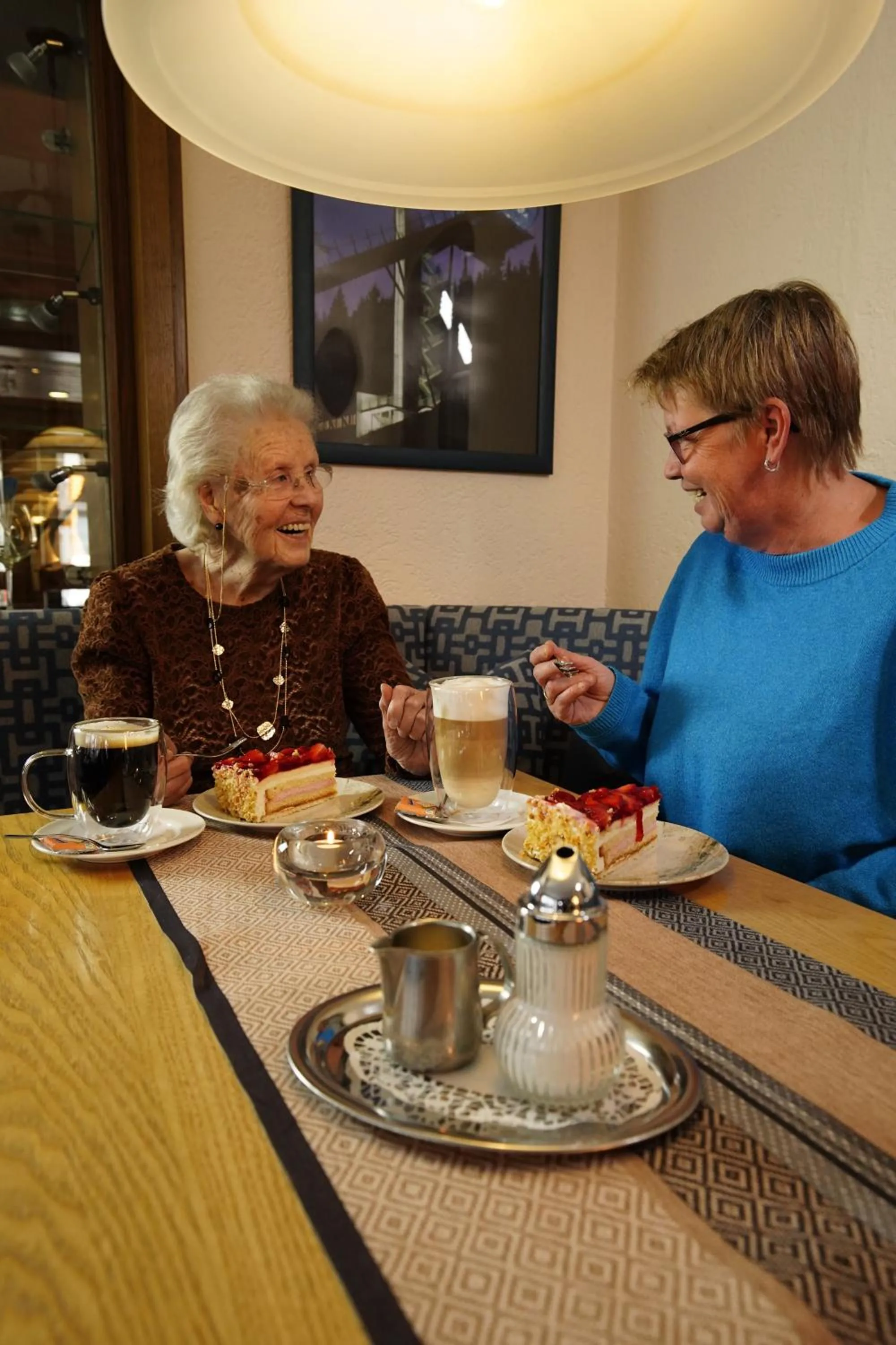 People in Hotel Central