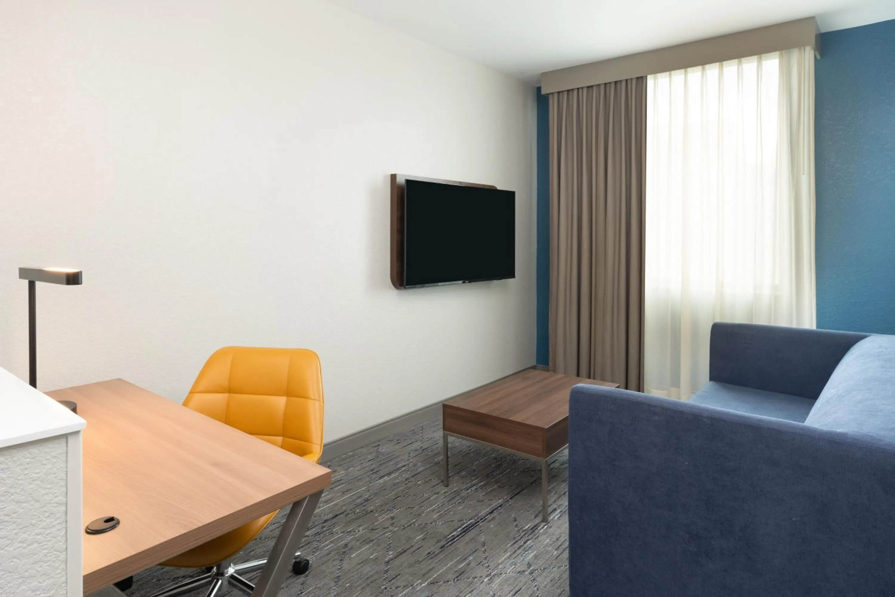 Photo of the whole room in Holiday Inn Express Miami Airport-Blue Lagoon Area by IHG