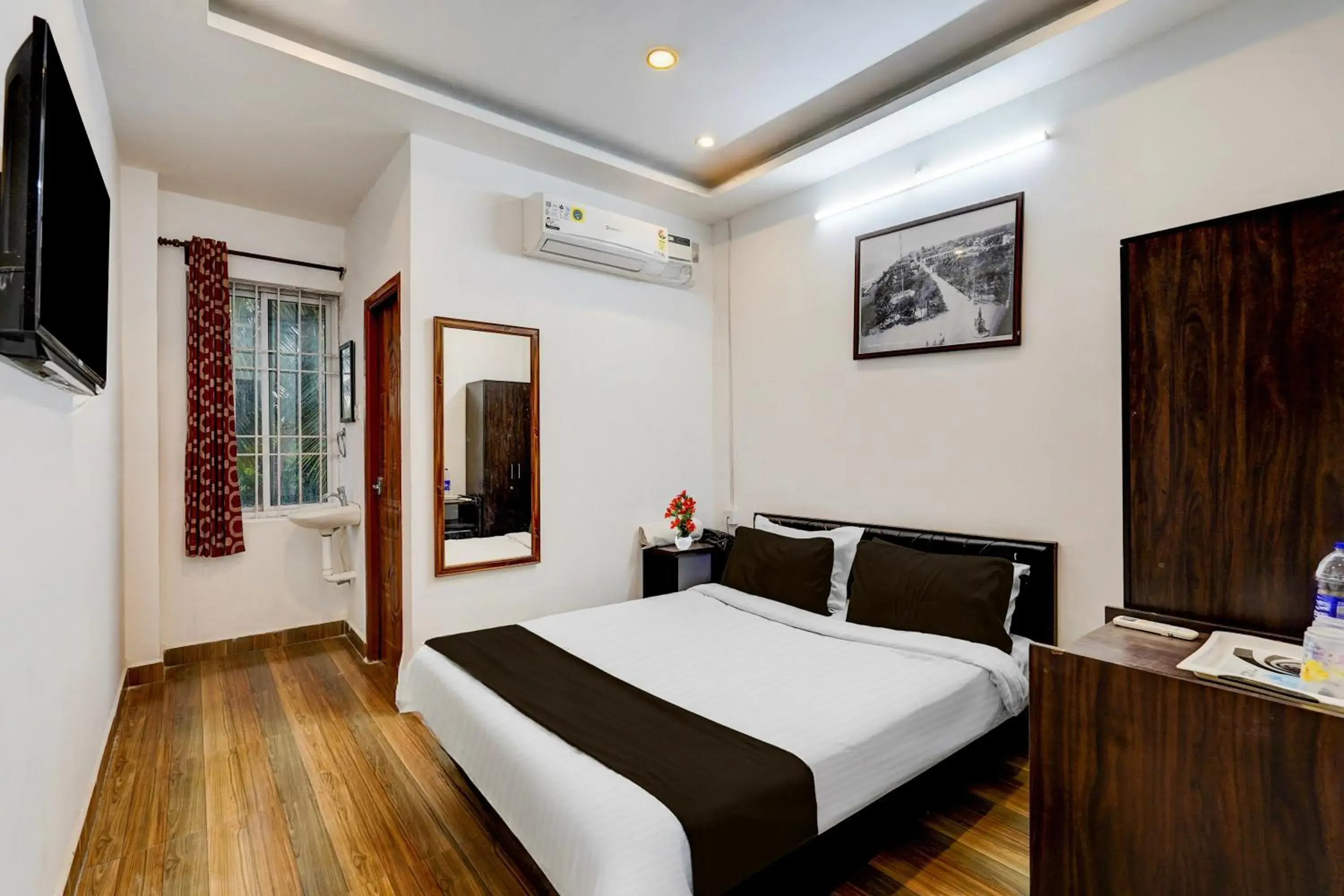 Standard Double Room - single occupancy in Townhouse Auroville Beach Formerly De Heritage Standard Double Room - single occupancy in Townhouse Auroville Beach Formerly De Heritage