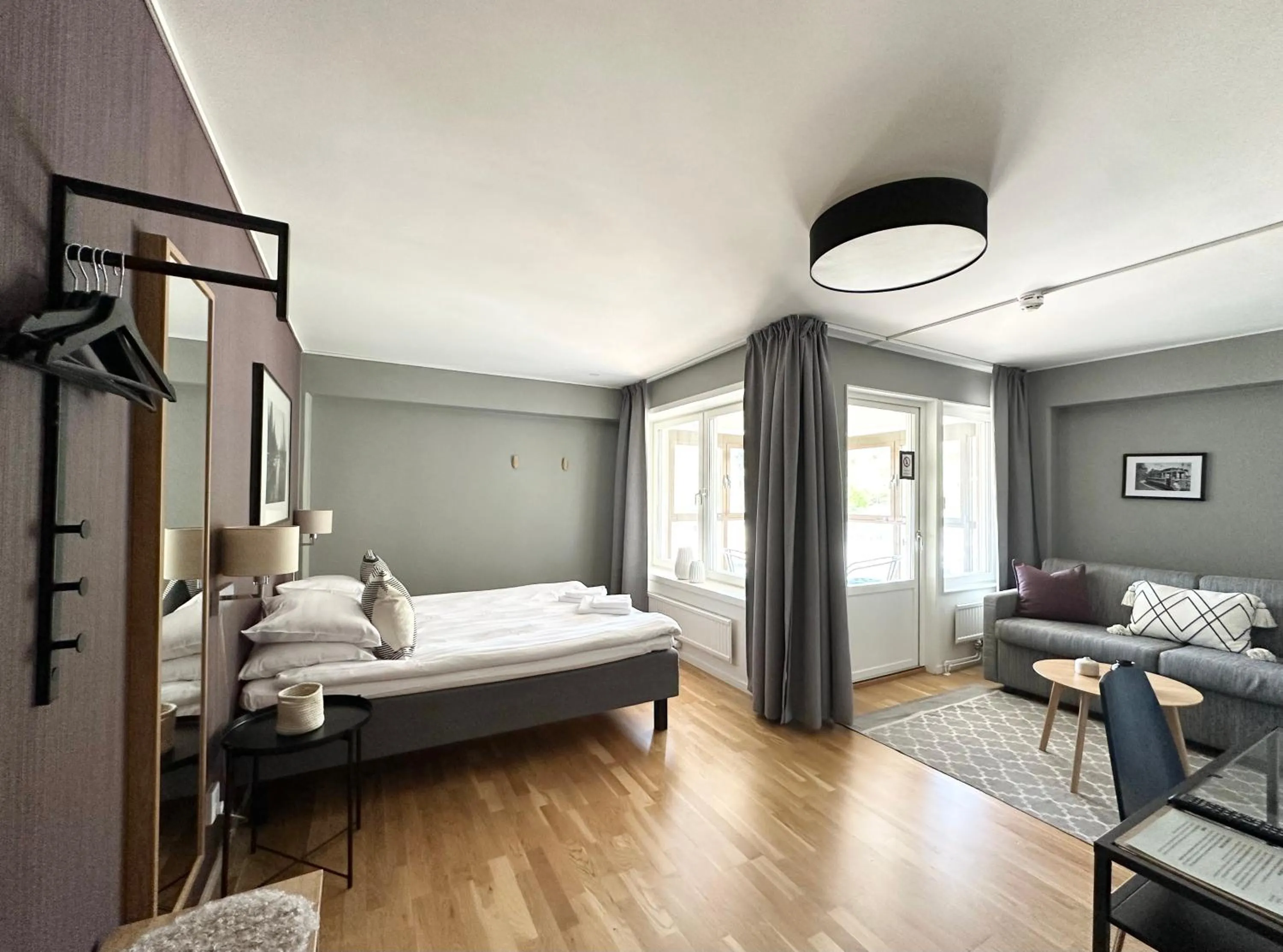 Photo of the whole room, Bed in Linnéplatsens Hotell & Vandrarhem