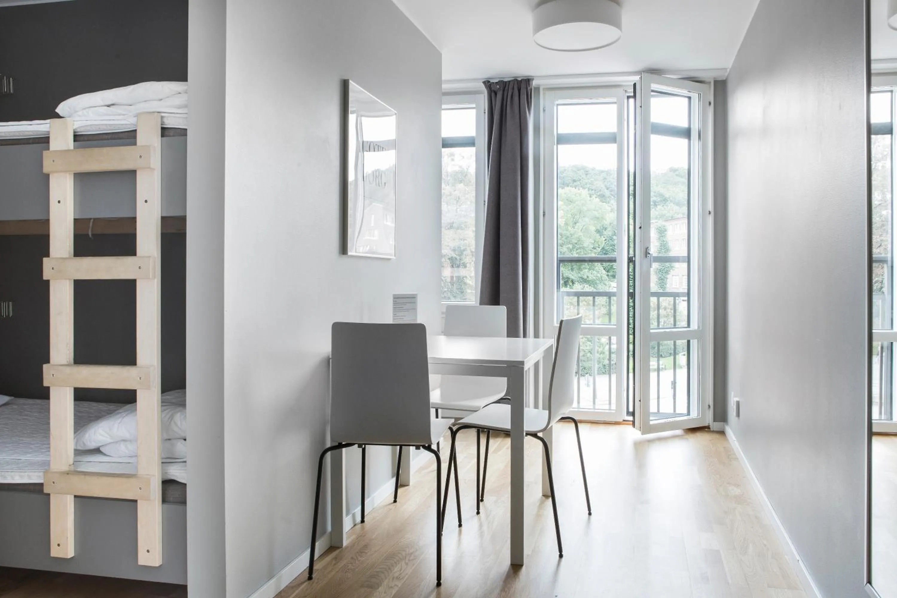 Photo of the whole room, Bed in Linnéplatsens Hotell & Vandrarhem