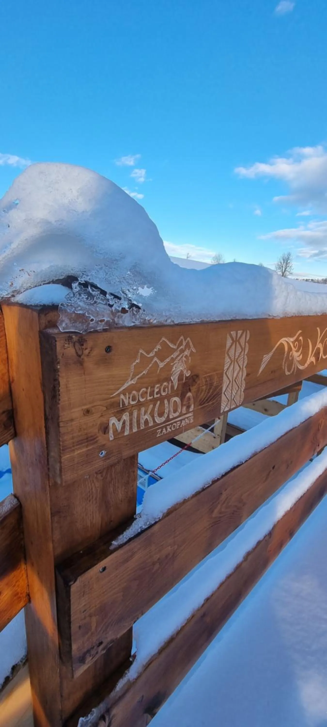 Property building in Karczma Mikuda - Sauna Basen Jacuzzi z widokiem na góry - Kuligi - Parking