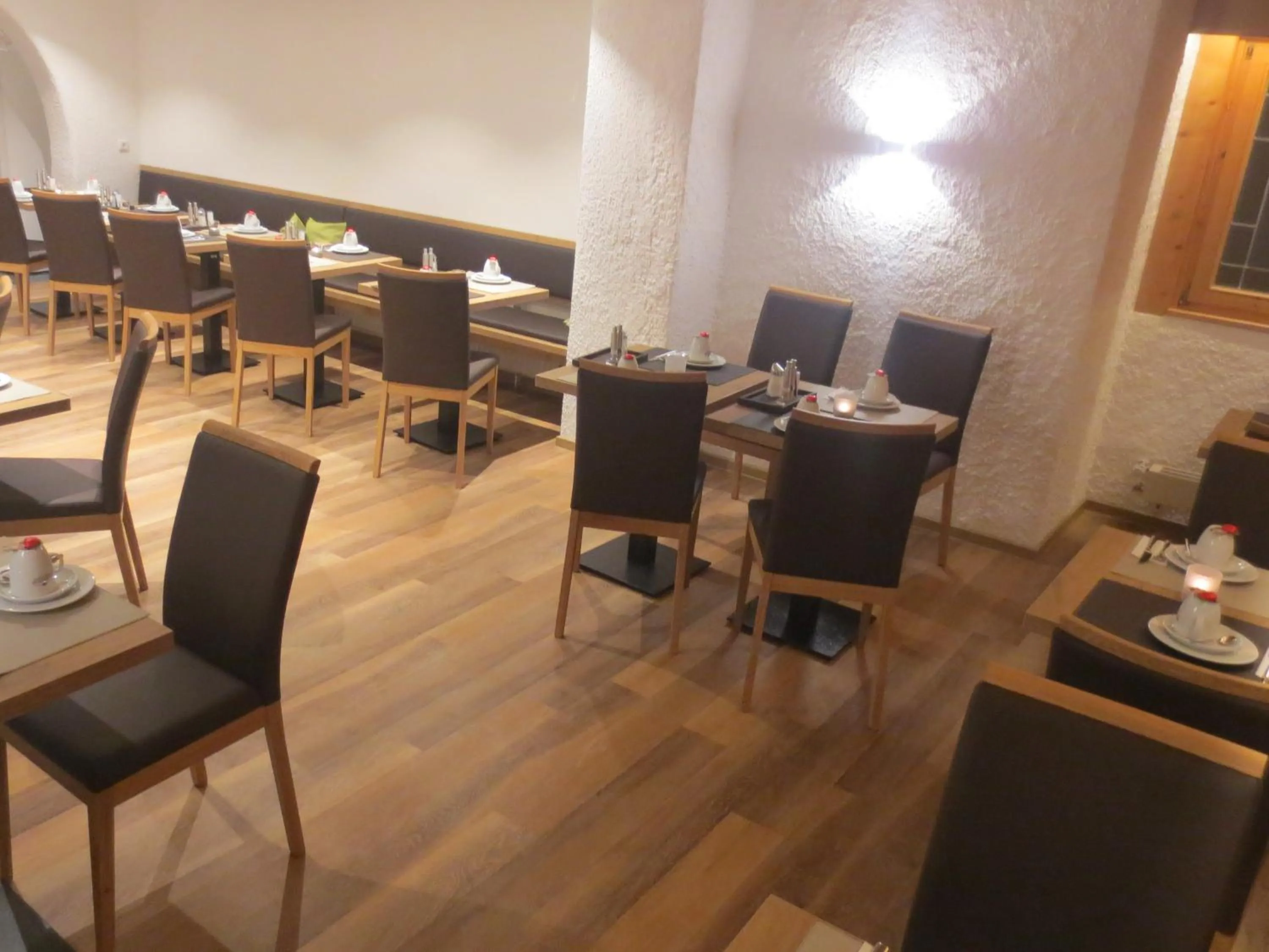 Restaurant/places to eat in Hotel Alp Inn - Chiemgaukarte inclusive