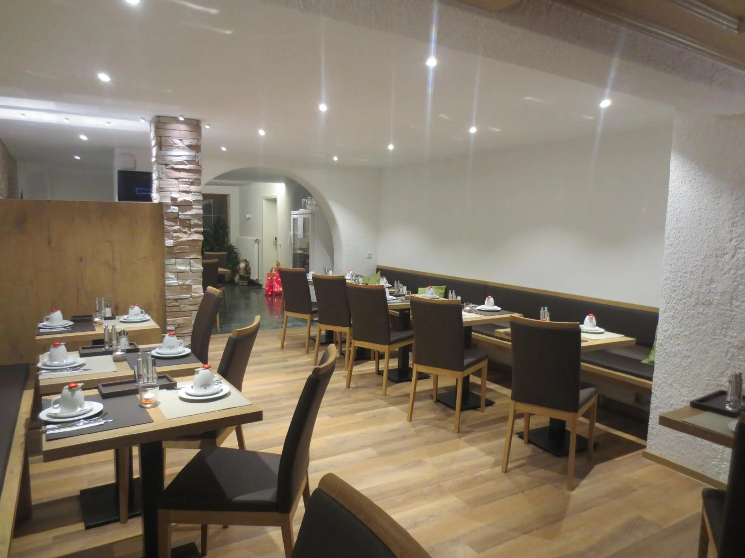 Restaurant/places to eat in Hotel Alp Inn - Chiemgaukarte inclusive