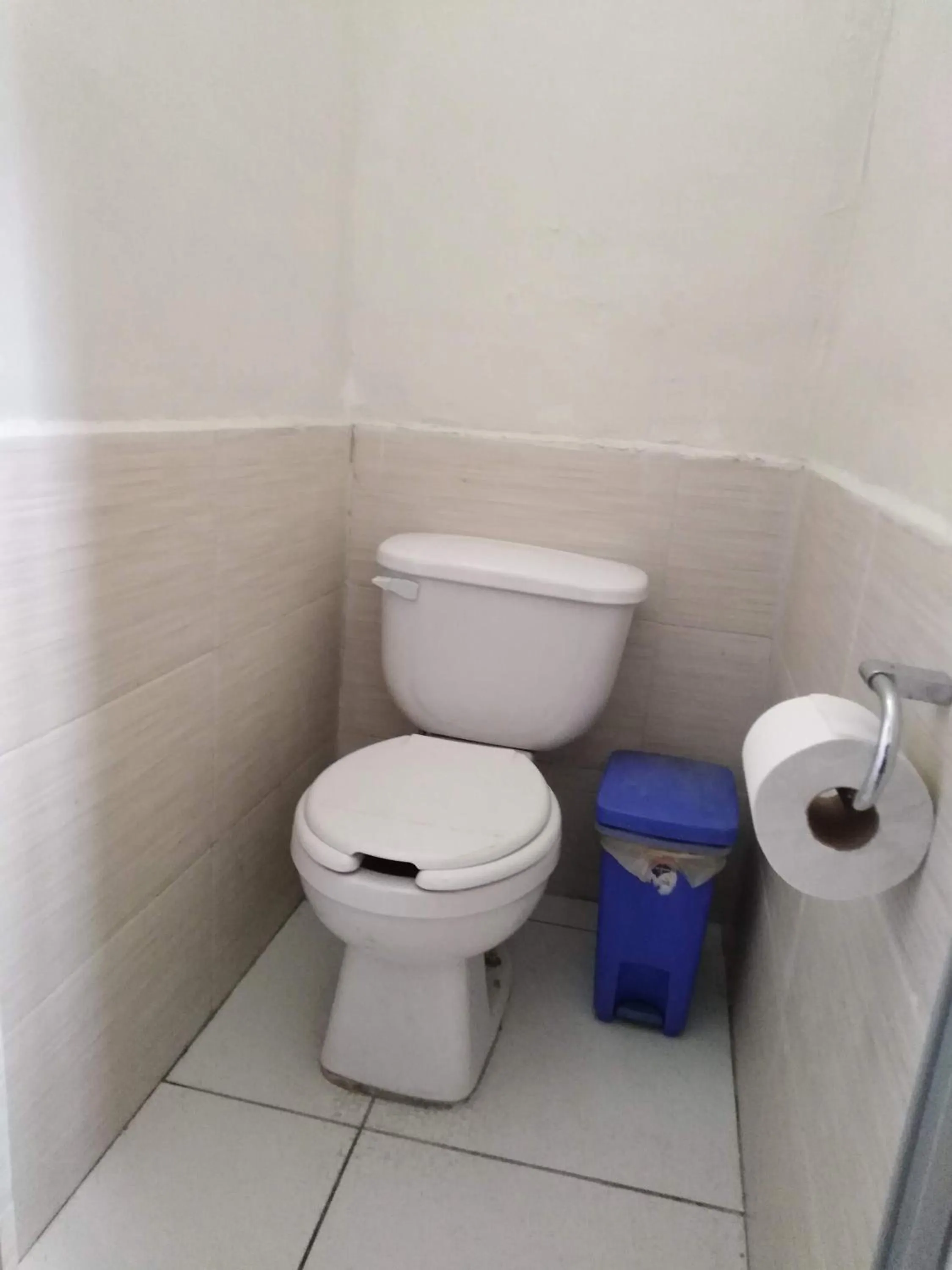 Bathroom in Special HOEStel in Monterrey!