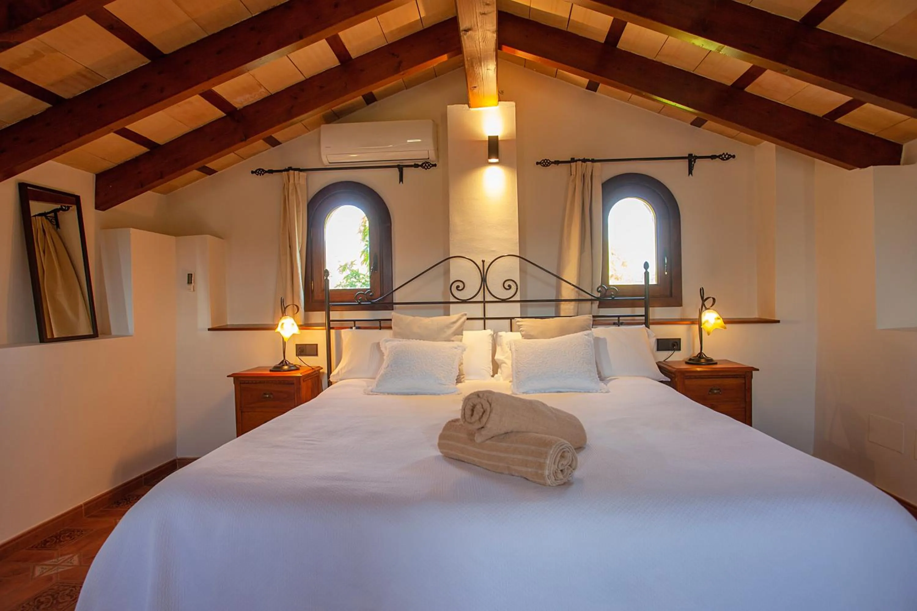 Bed in S'Hort de Son Caulelles - Adults Only