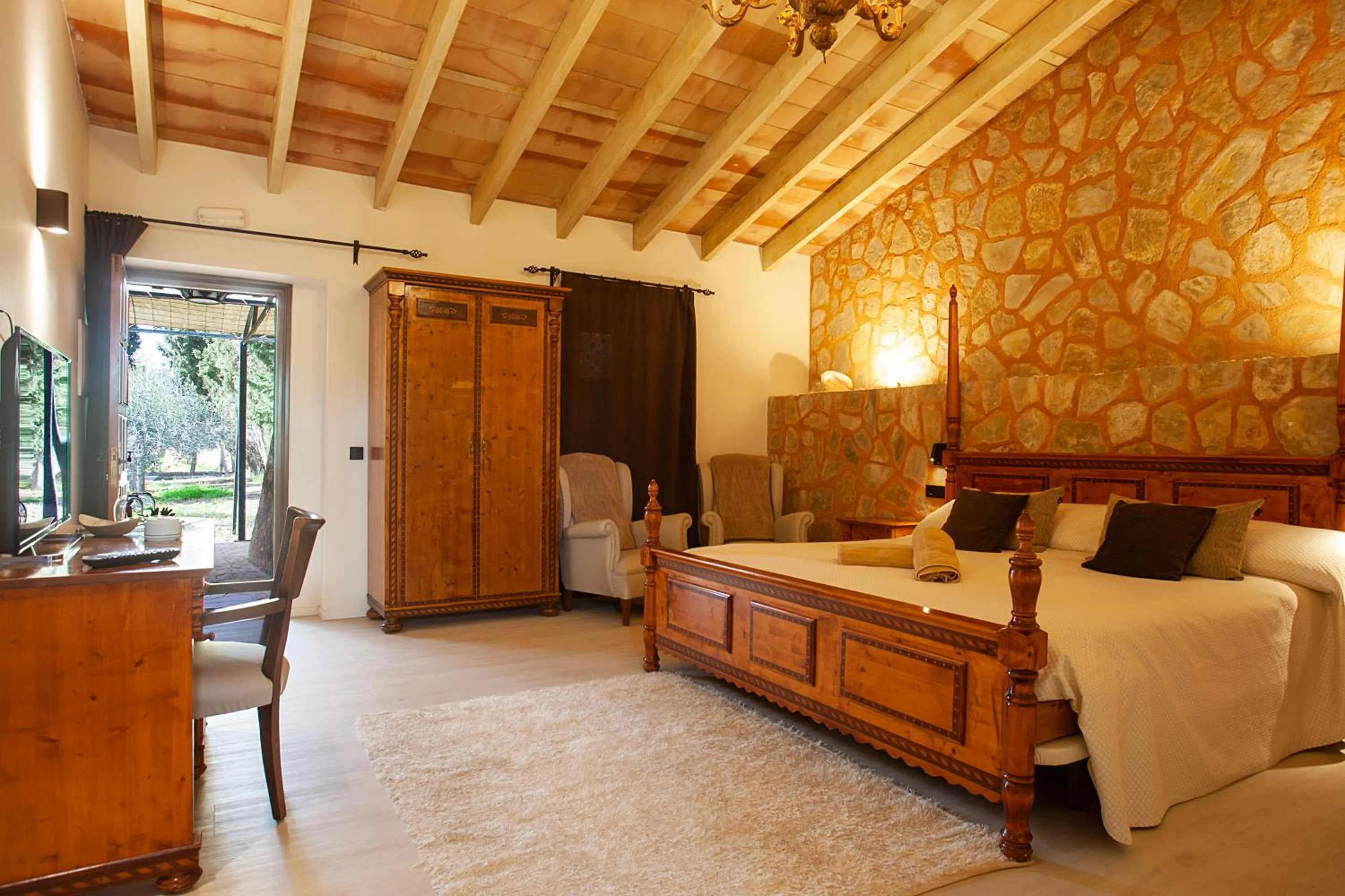 Bed in S'Hort de Son Caulelles - Adults Only