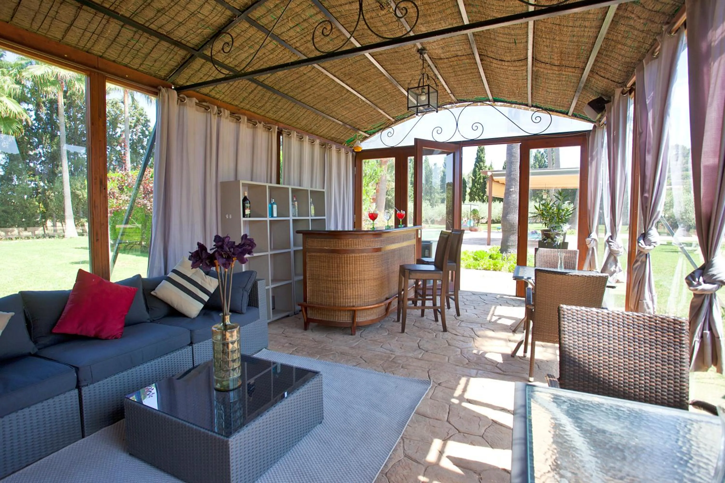 Lounge or bar in S'Hort de Son Caulelles - Adults Only