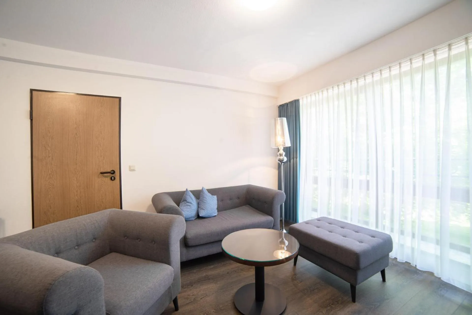 Living room in City Club Hotel