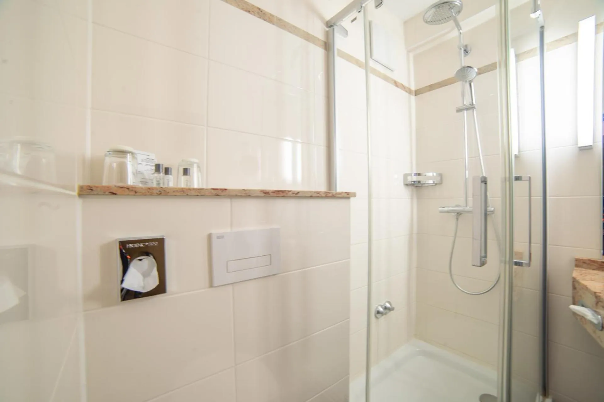 Shower in City Club Hotel