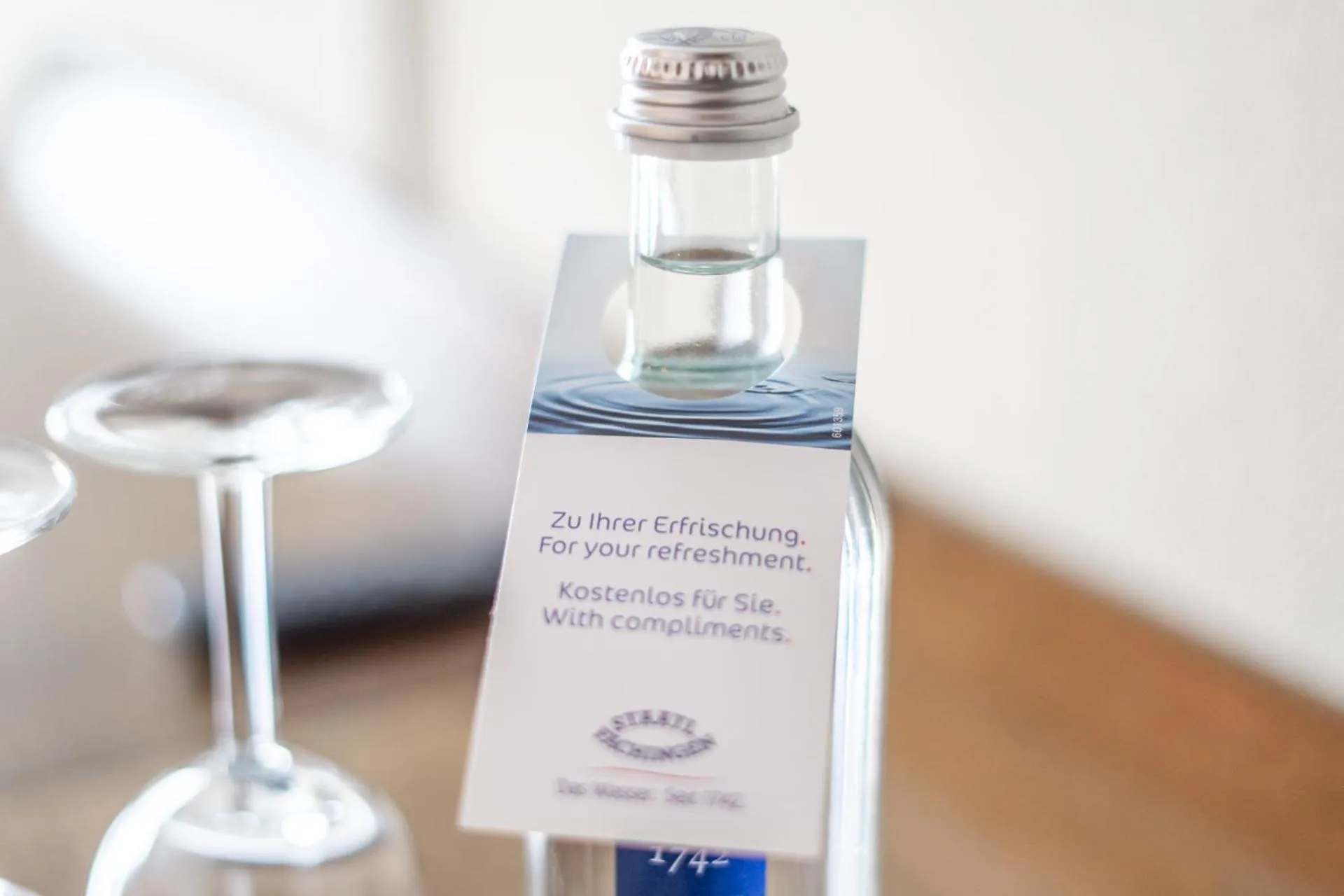 Text overlay in City Club Hotel