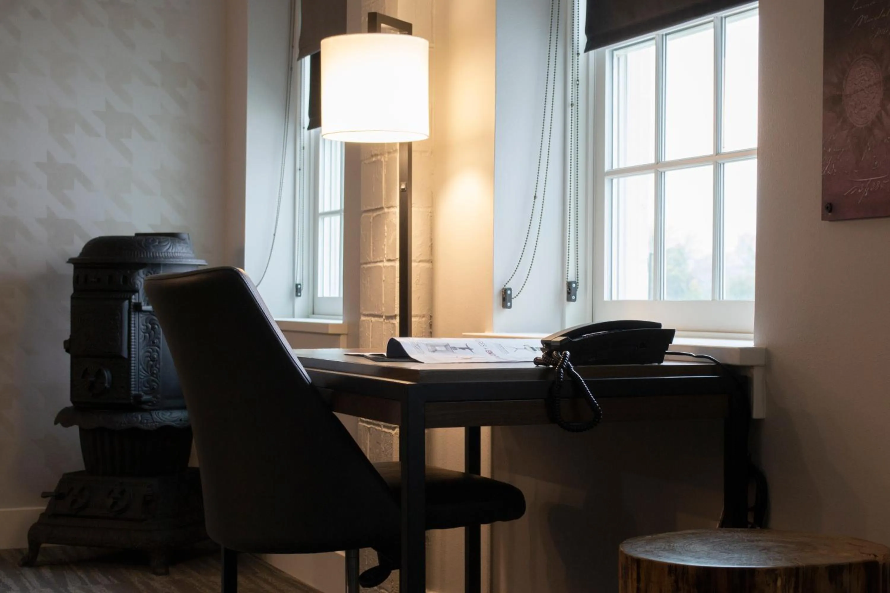 Seating area in Hotel Millwright