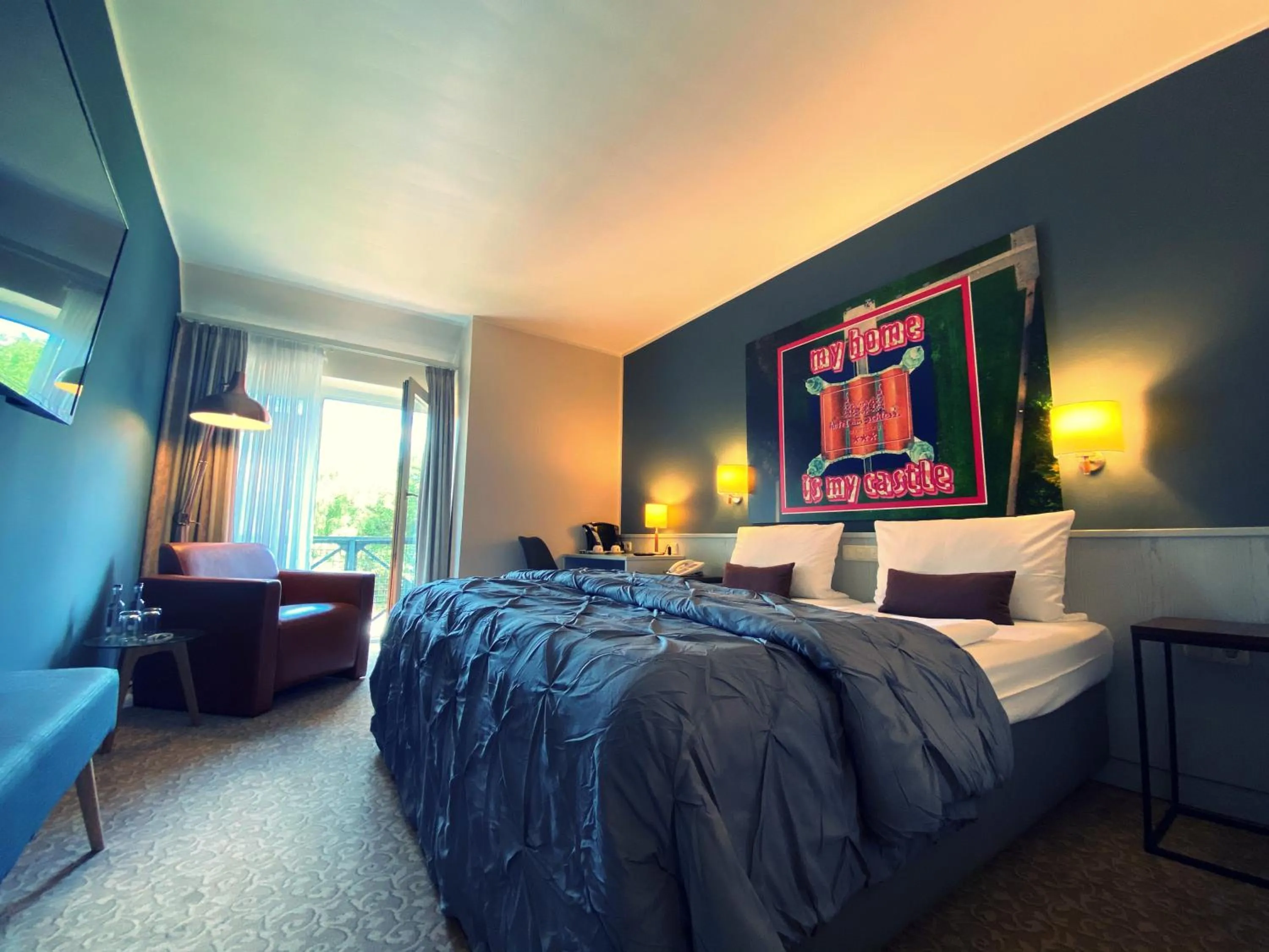 Photo of the whole room, Bed in Hotel Am Schloss Ahrensburg