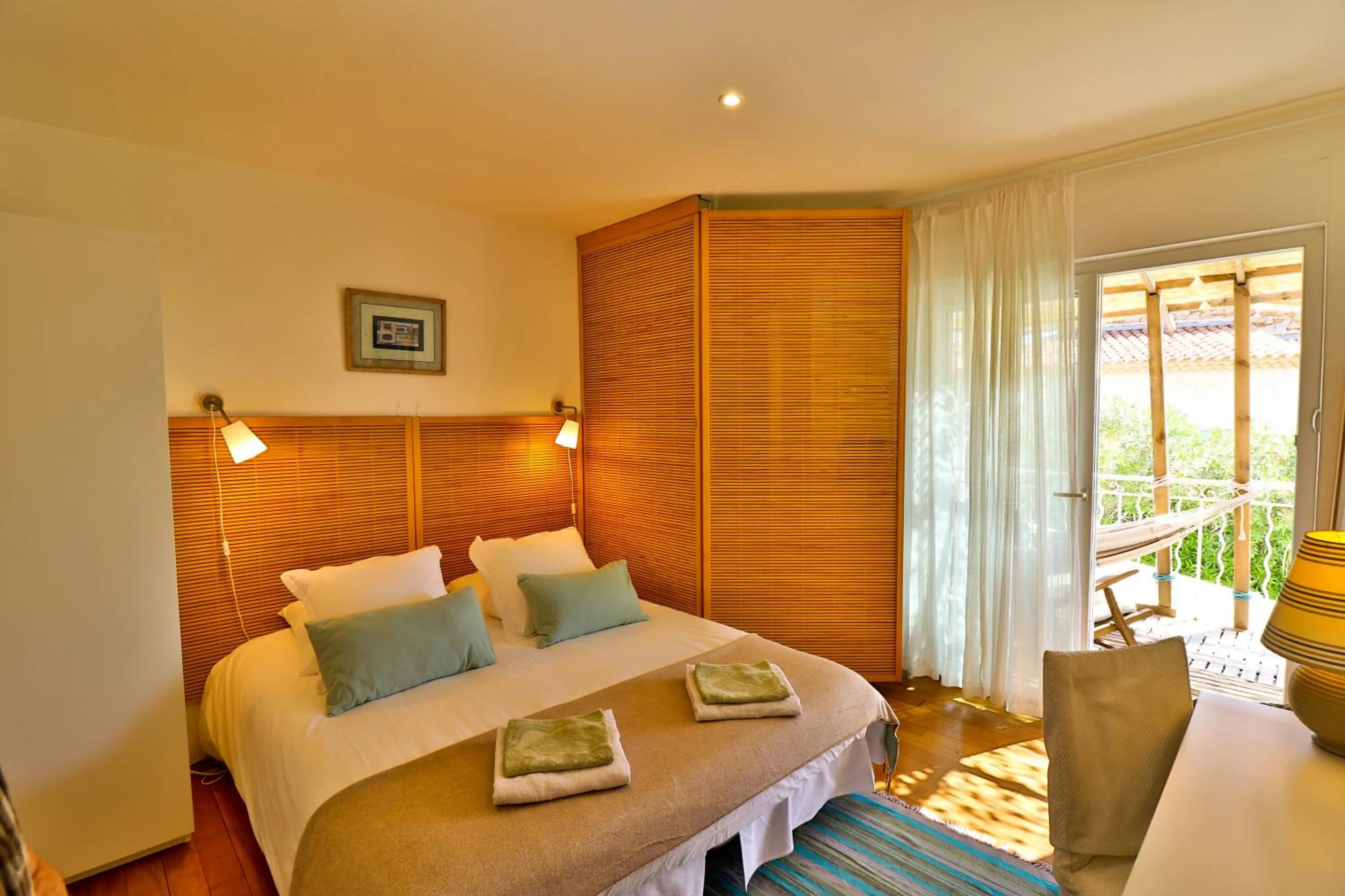 Photo of the whole room, Bed in Les Chambres d'Hôtes du Grand Mornas