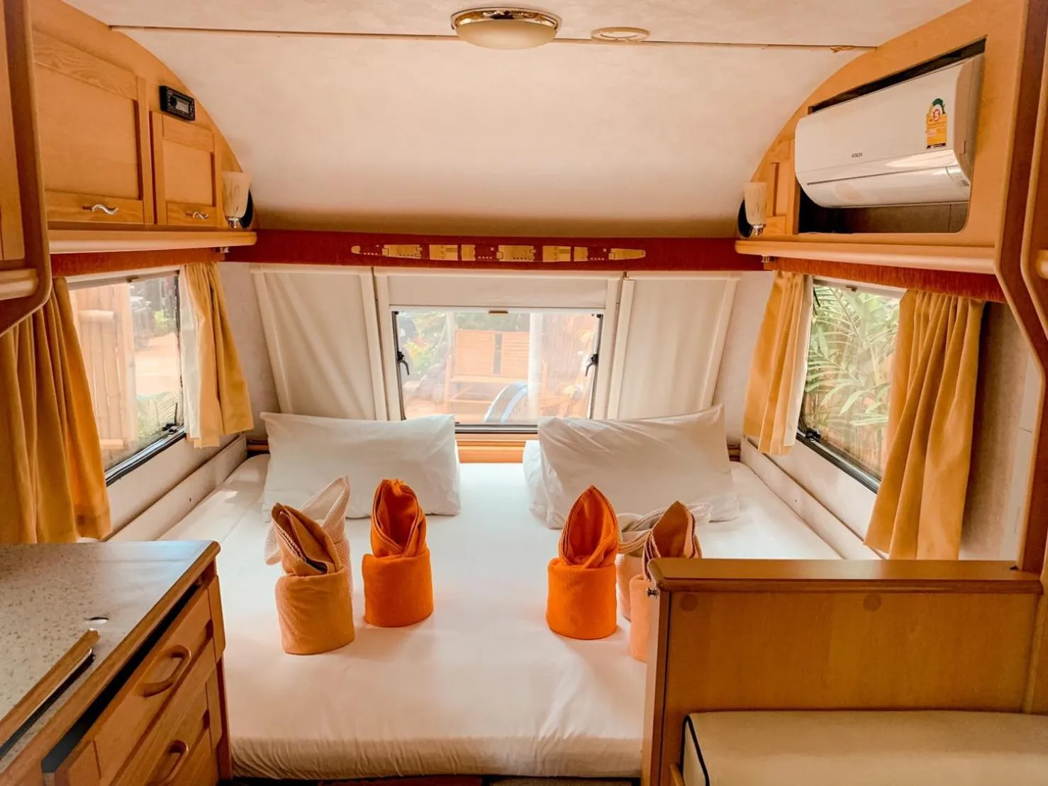 Bed in Beach House Camp