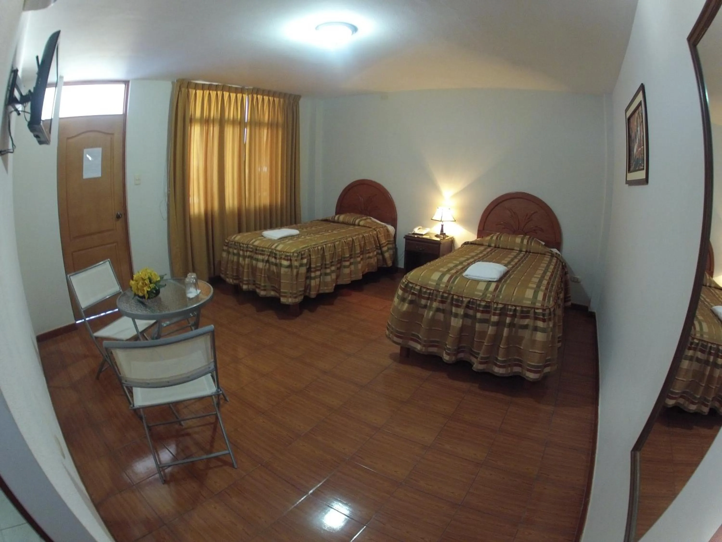 Photo of the whole room, Bed in Hotel Alegria Nasca