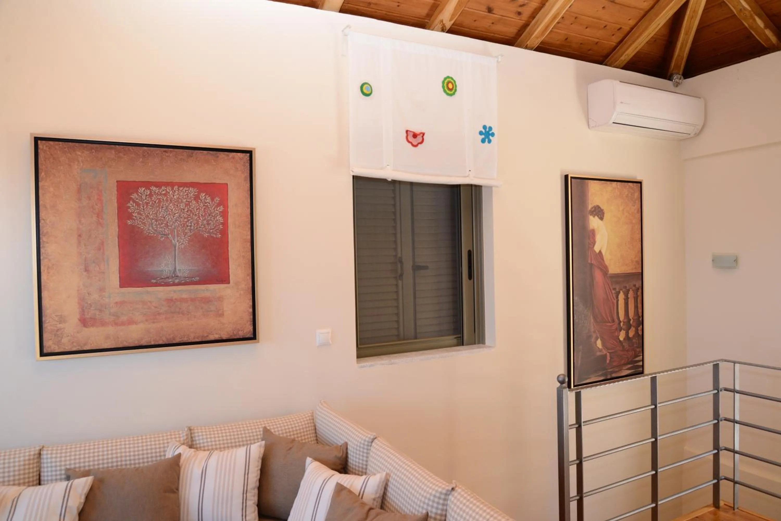 Living room in Dio Escapes Houses