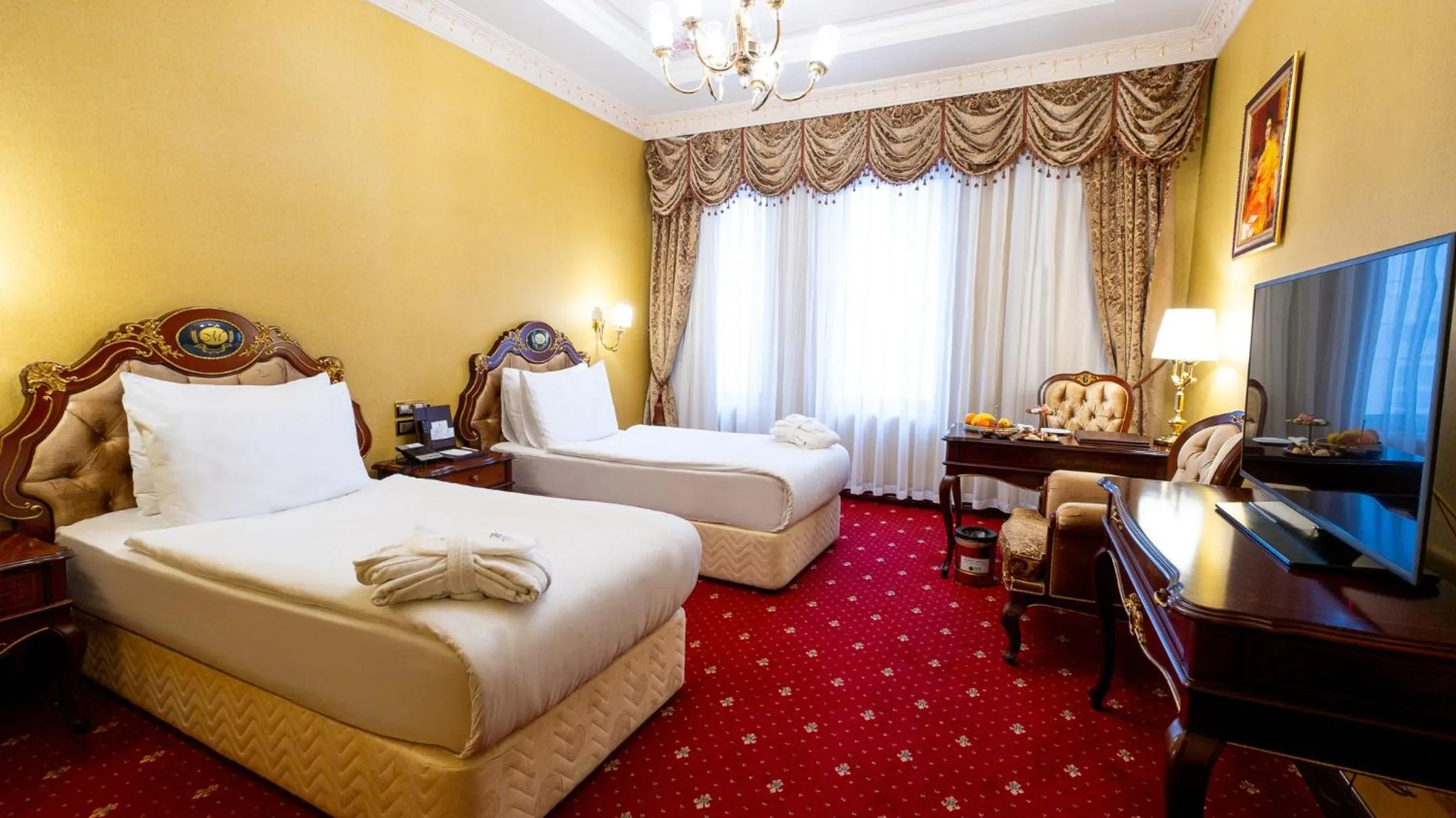 Bedroom, Bed in Meyra Palace