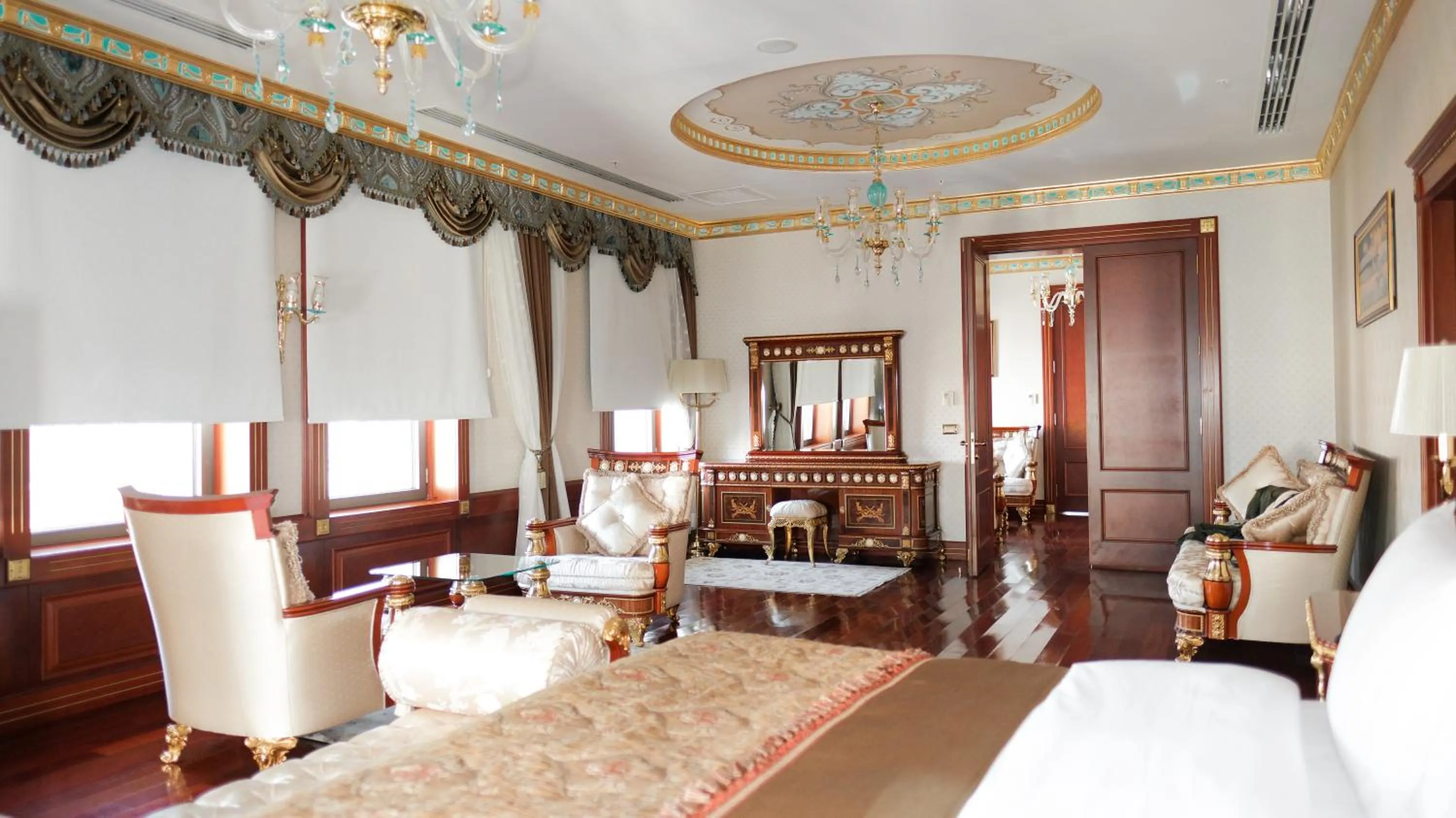 Bedroom in Meyra Palace