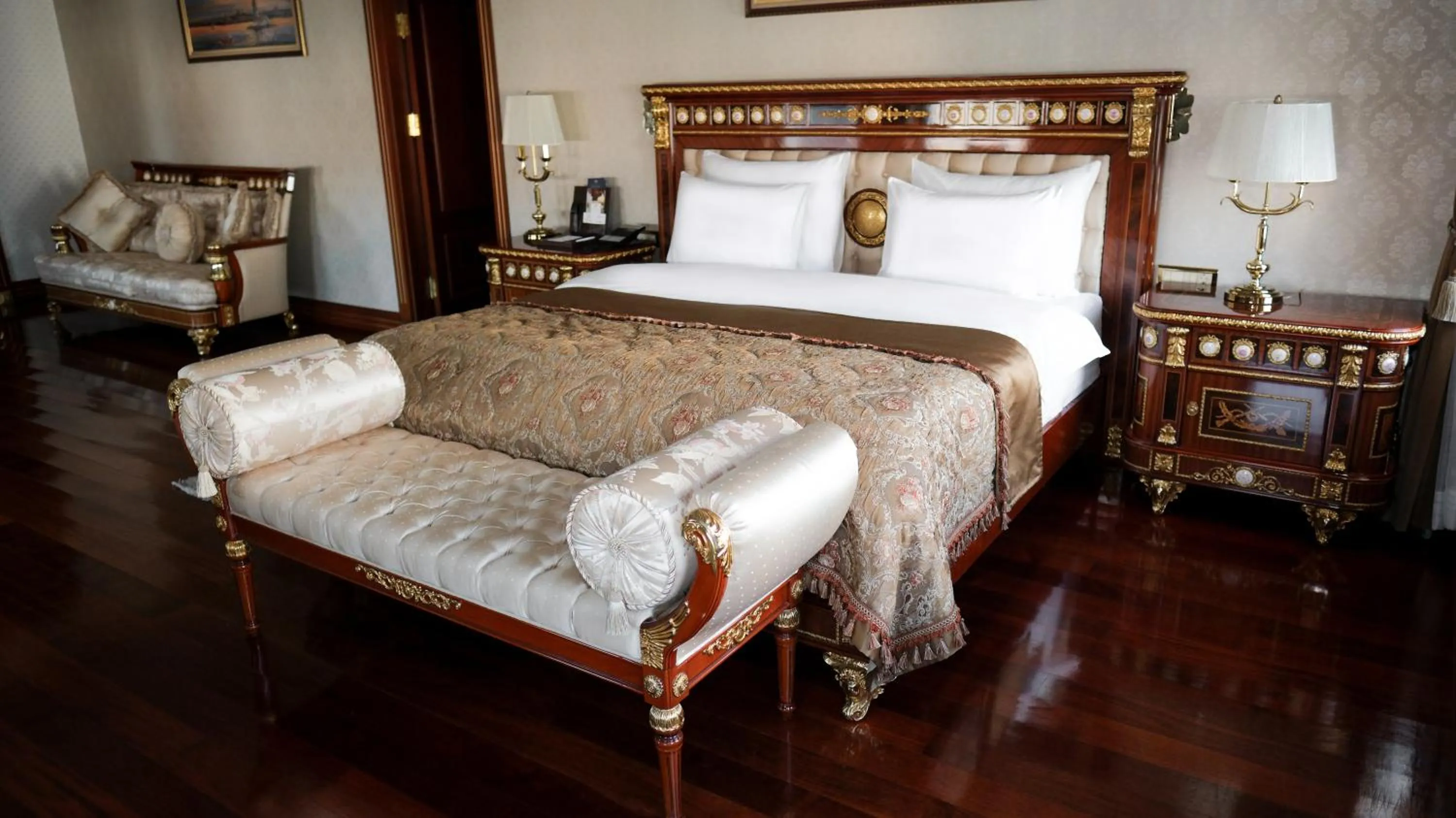 Bedroom, Bed in Meyra Palace