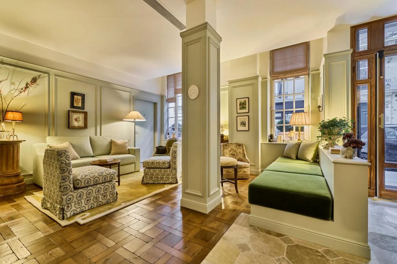 Property building, Bed in Hotel Maison Monceau