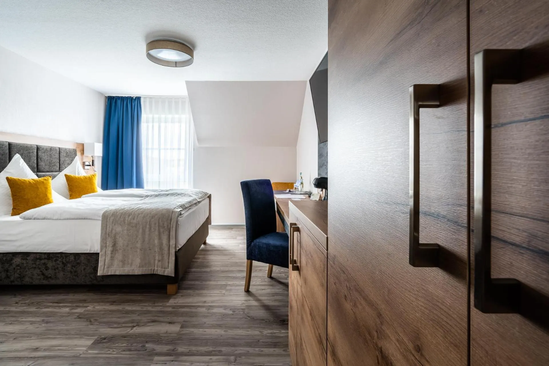 Photo of the whole room, Bed in AKZENT Hotel Frankenberg