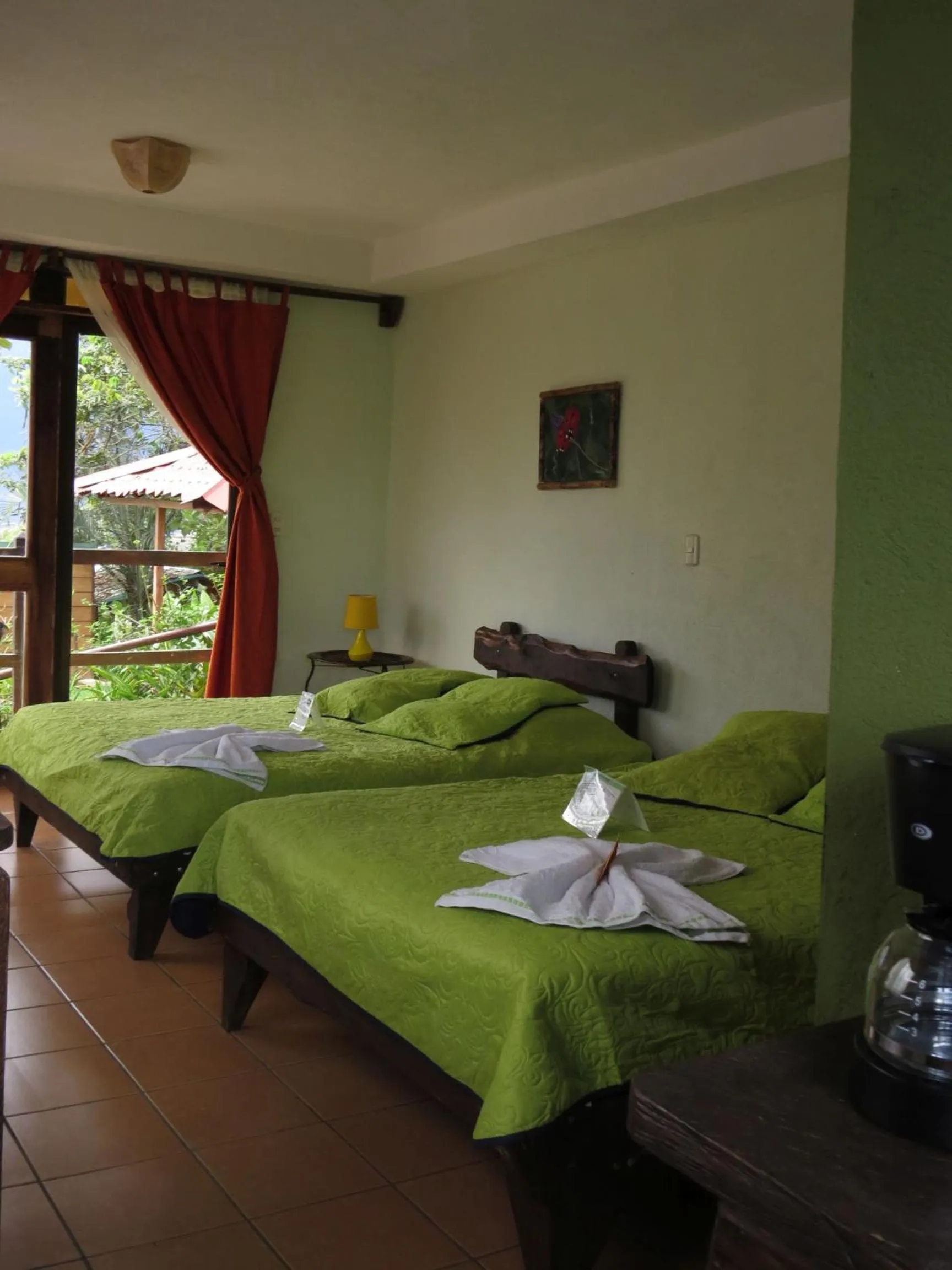 Photo of the whole room, Bed in Rinconcito Verde