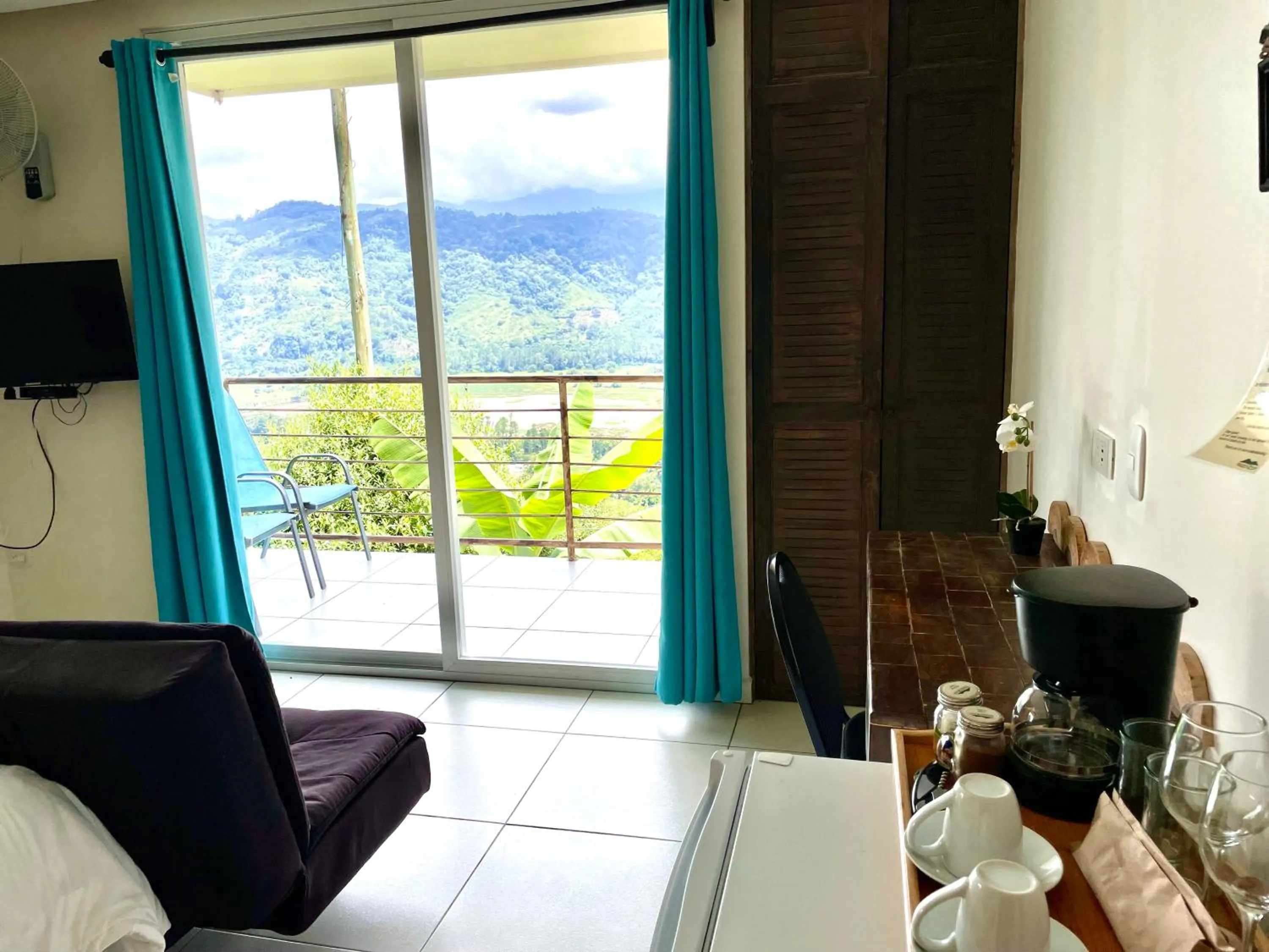 Mountain view in Rinconcito Verde