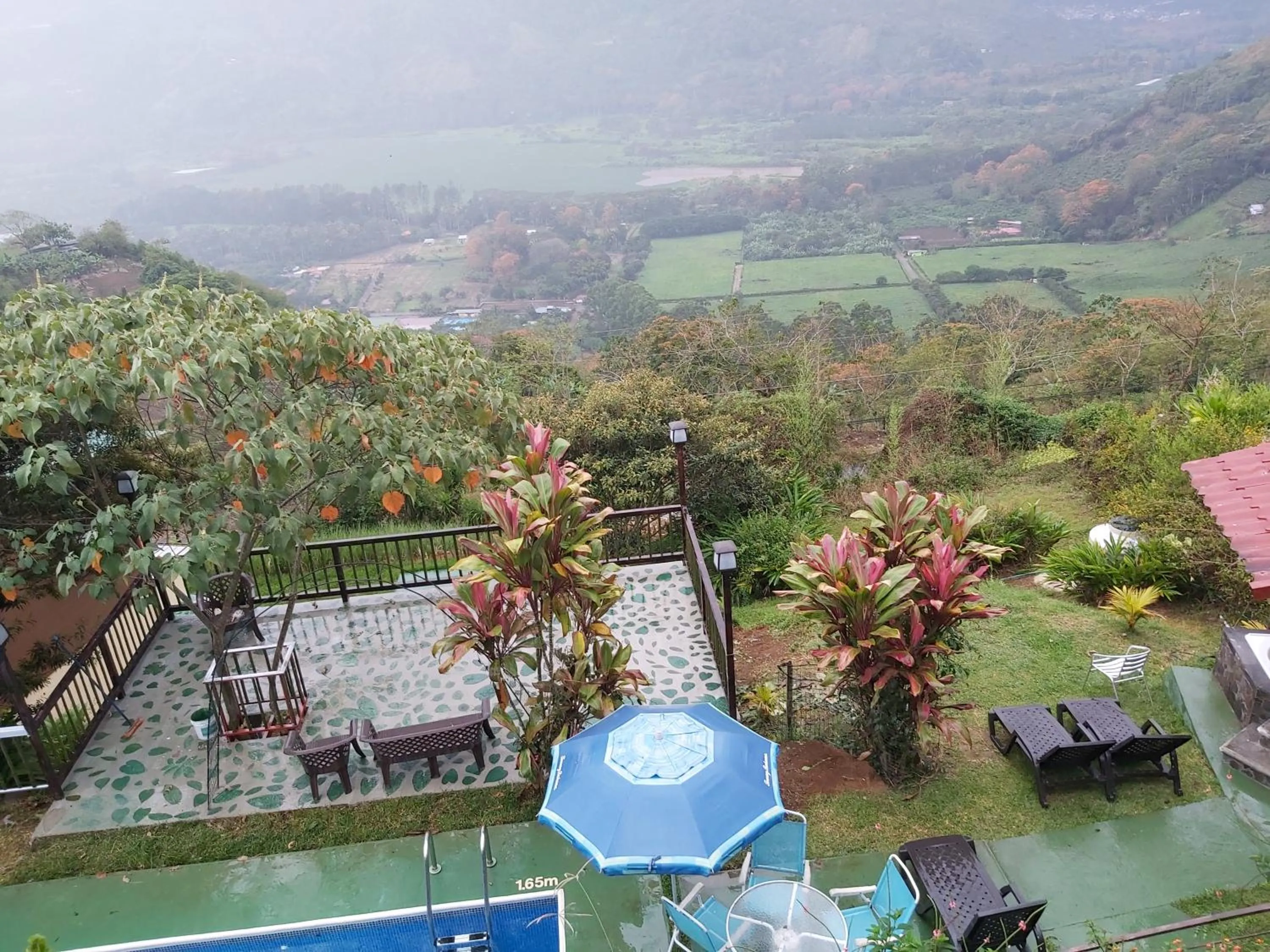 Garden view in Rinconcito Verde