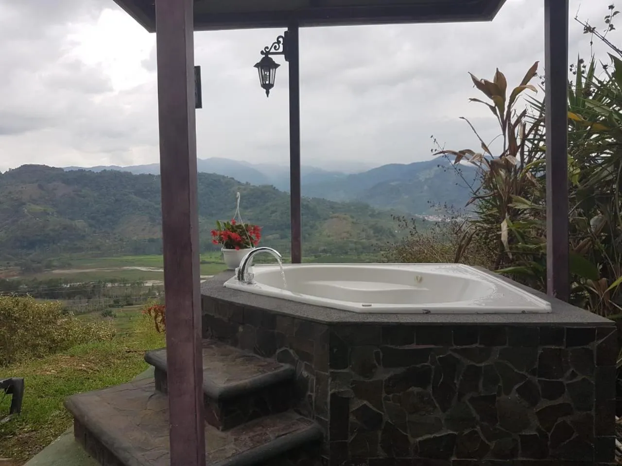 Area and facilities in Rinconcito Verde