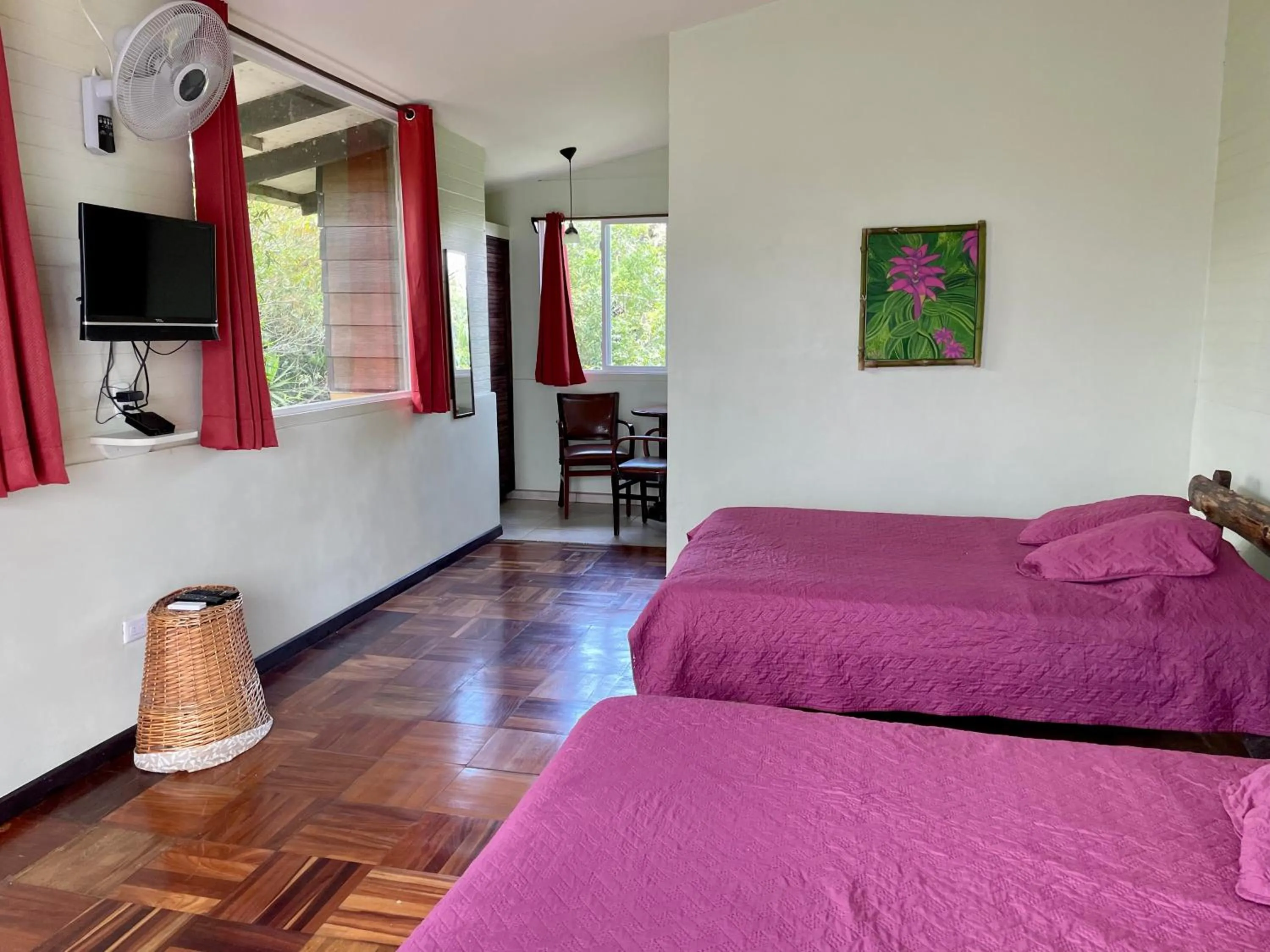 Photo of the whole room, Bed in Rinconcito Verde