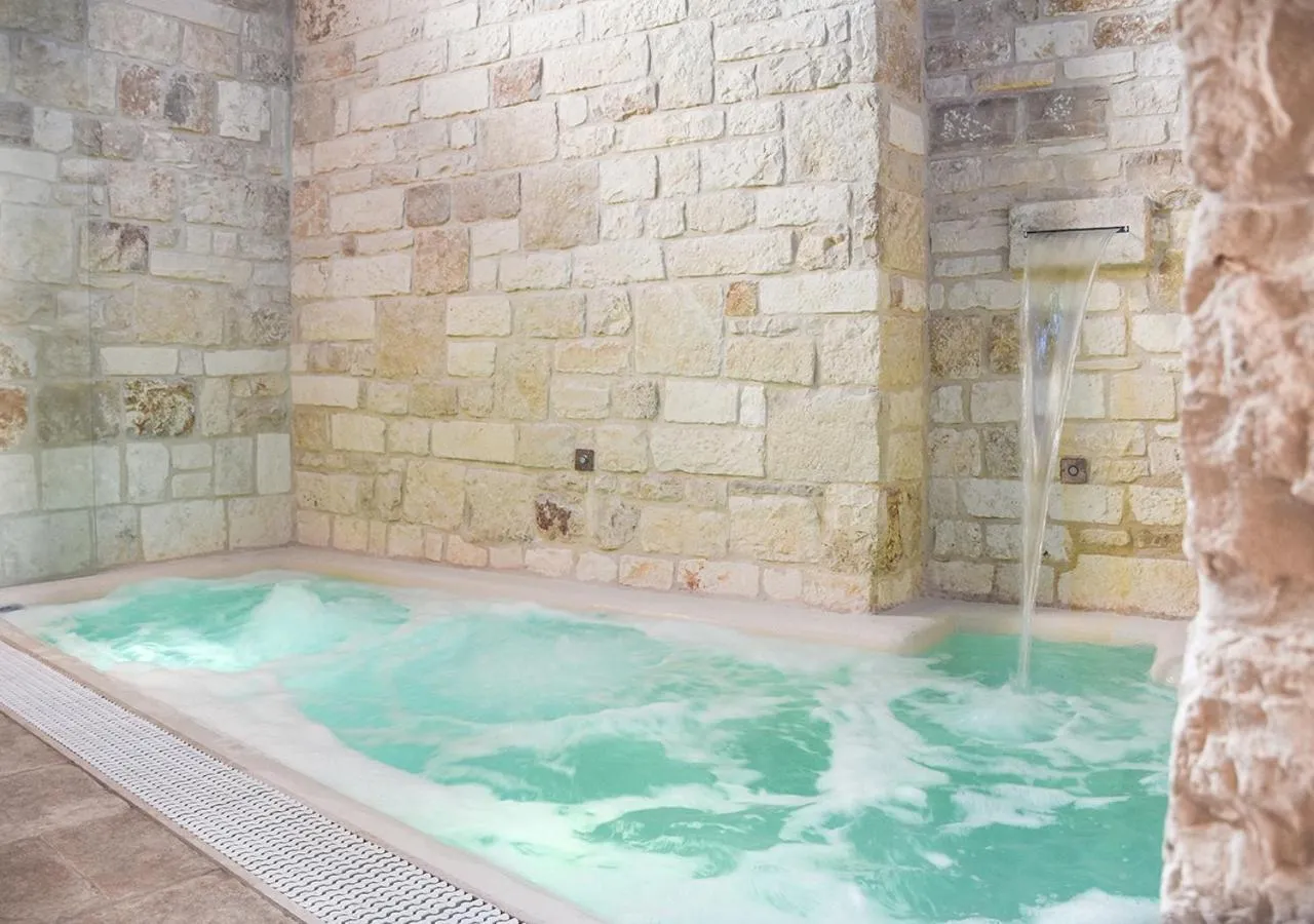 Massage in Trulli e Puglia Luxury Suite