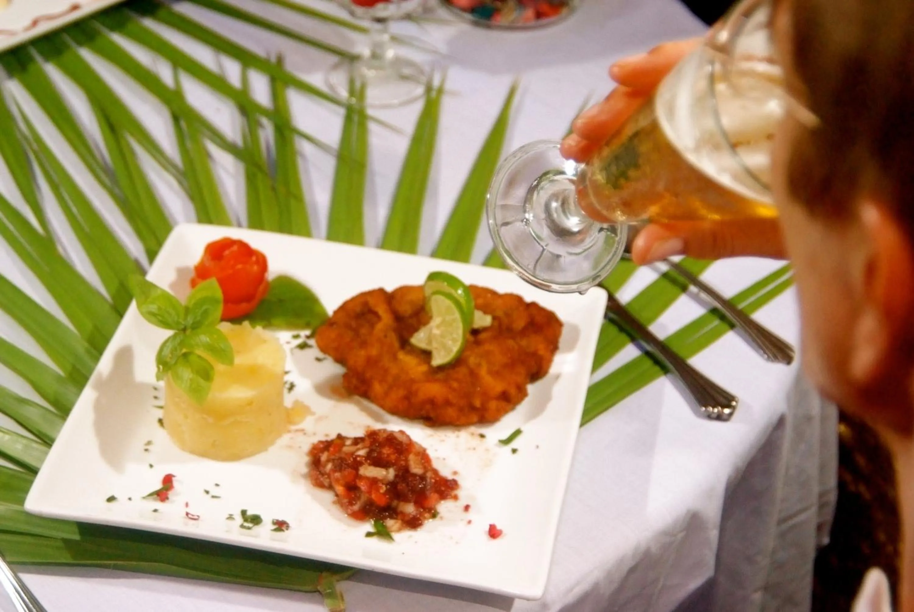 Restaurant/places to eat in ABEZZA Resort And Adventure Spa