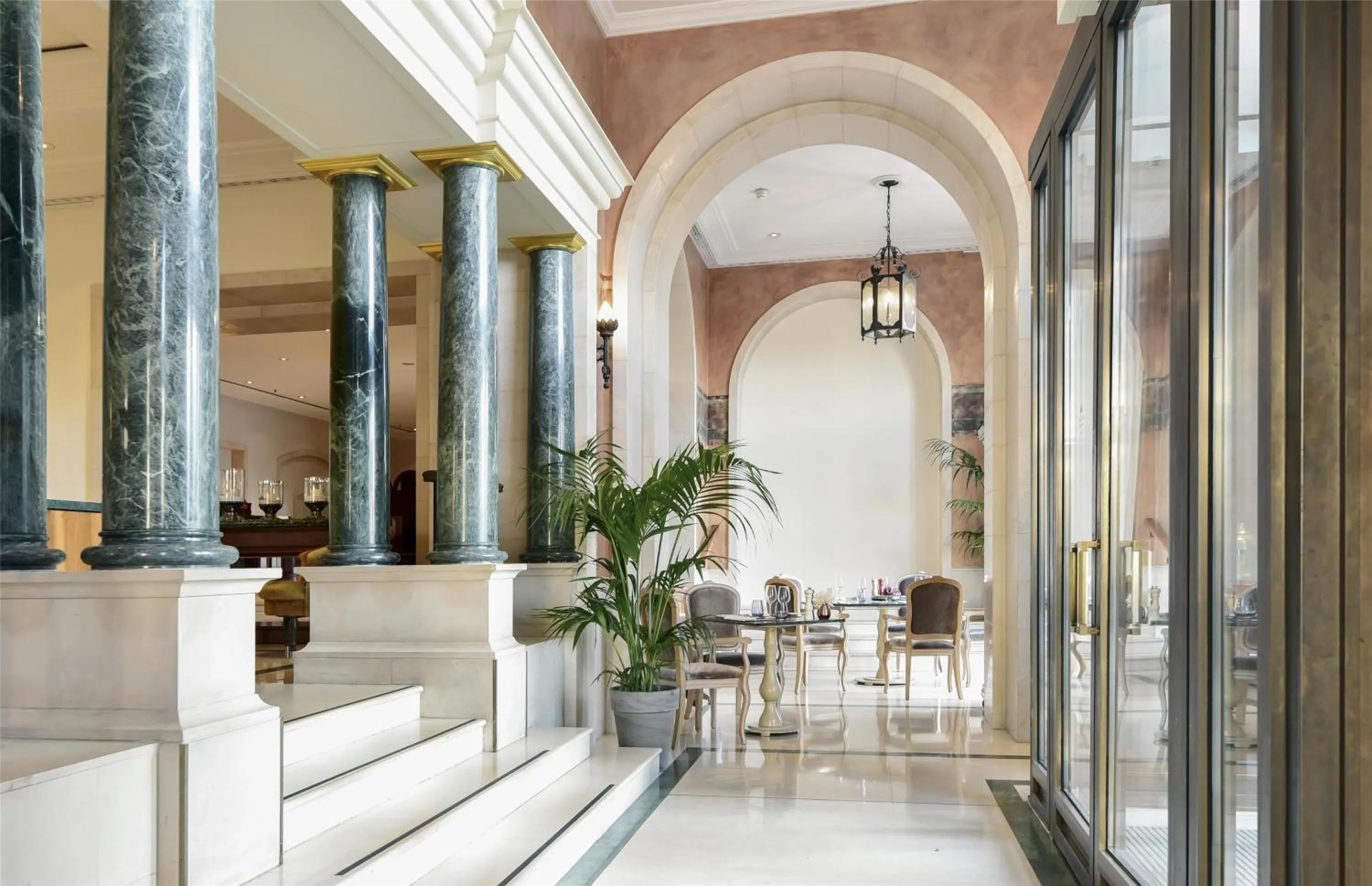 Restaurant/places to eat in Hotel Adlon Kempinski Berlin