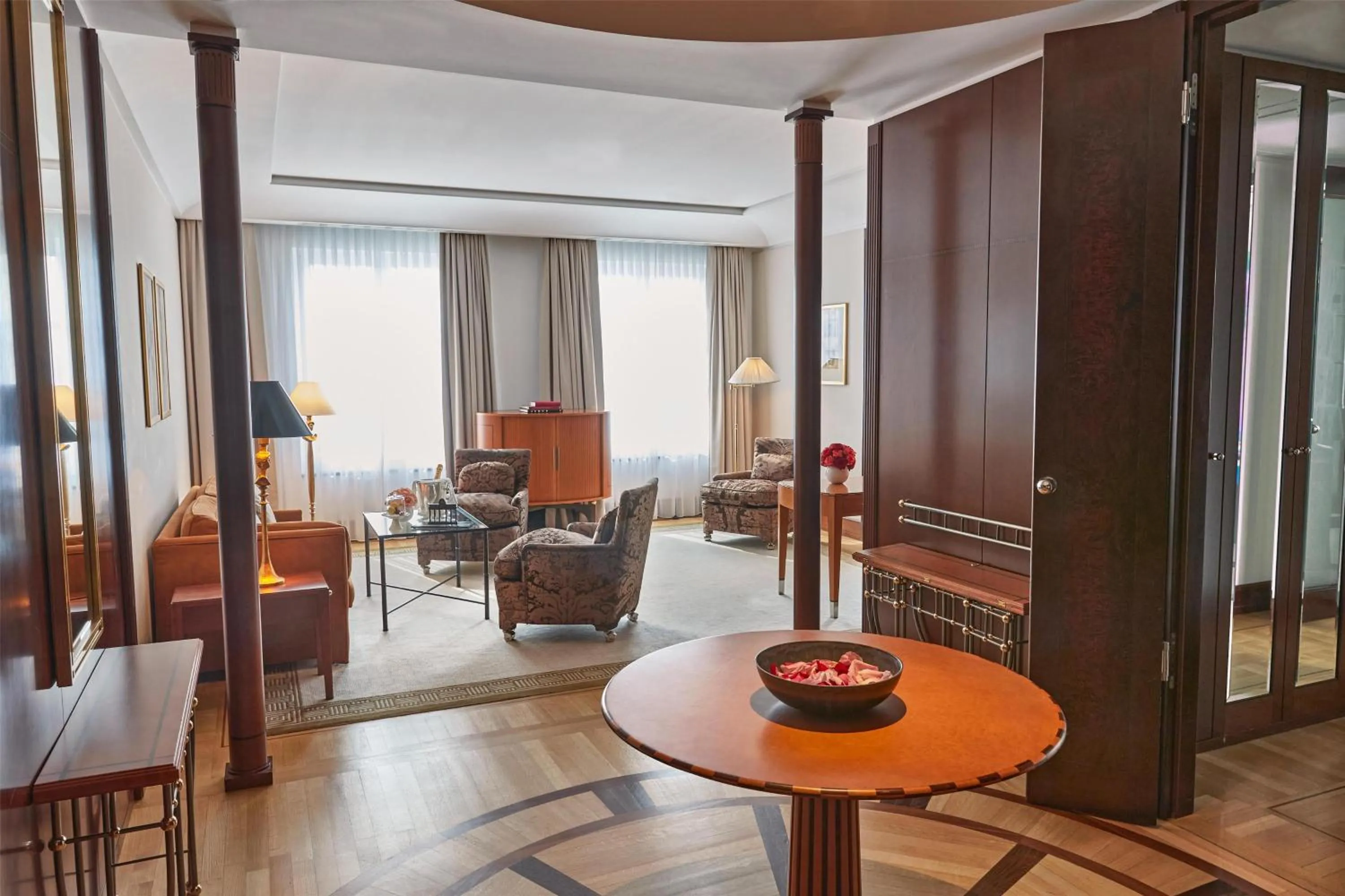 Photo of the whole room in Hotel Adlon Kempinski Berlin
