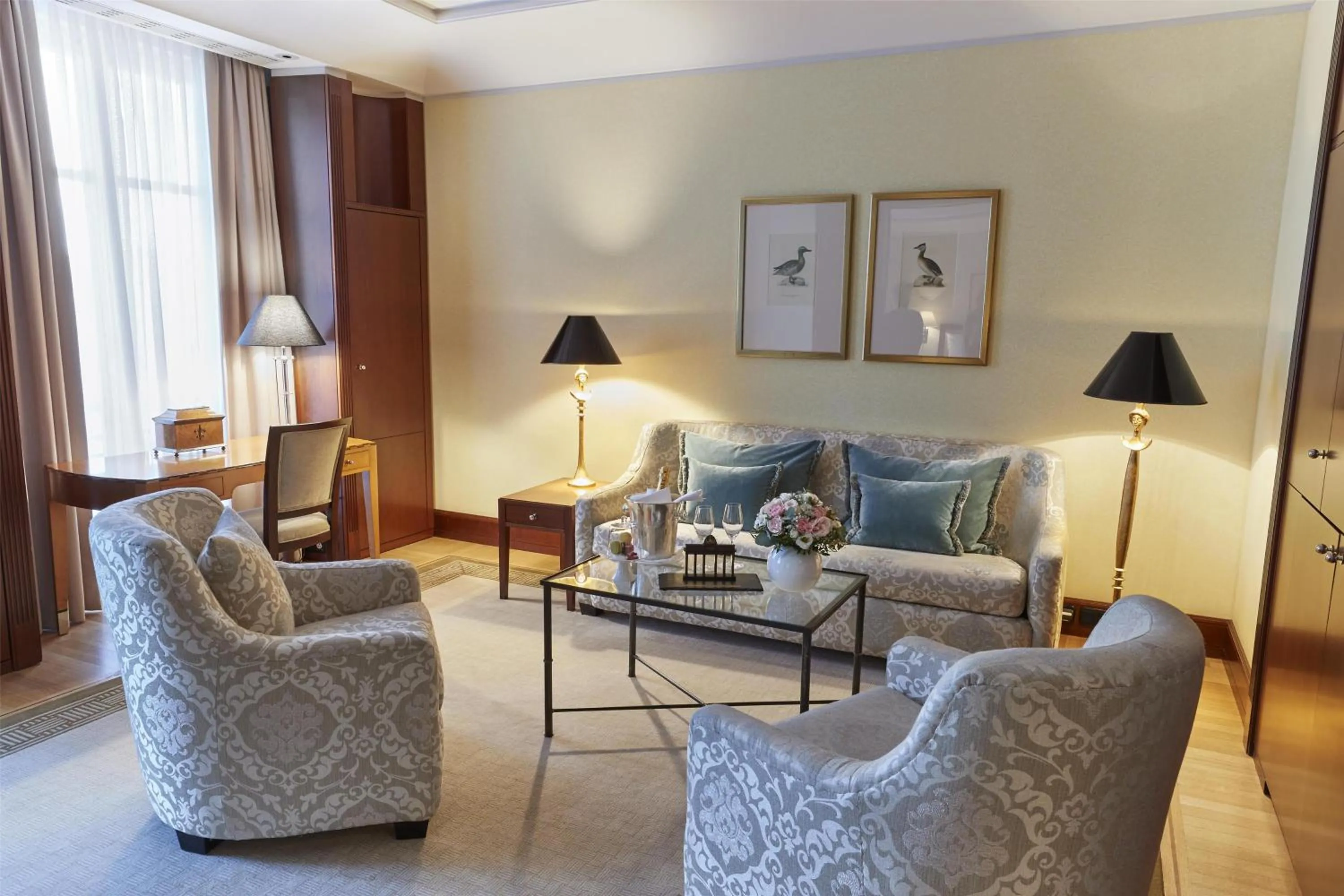 Photo of the whole room in Hotel Adlon Kempinski Berlin